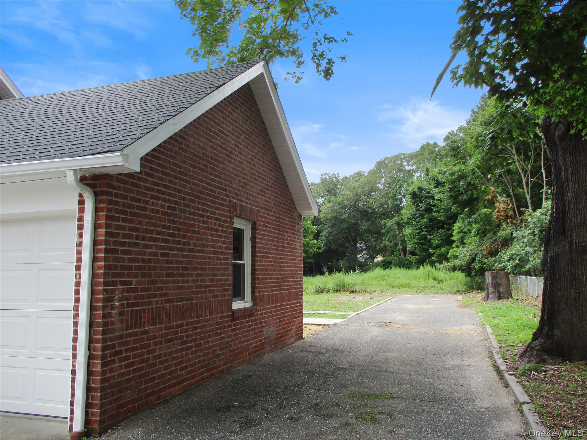 554 Mill Road – For Sale photo 5
