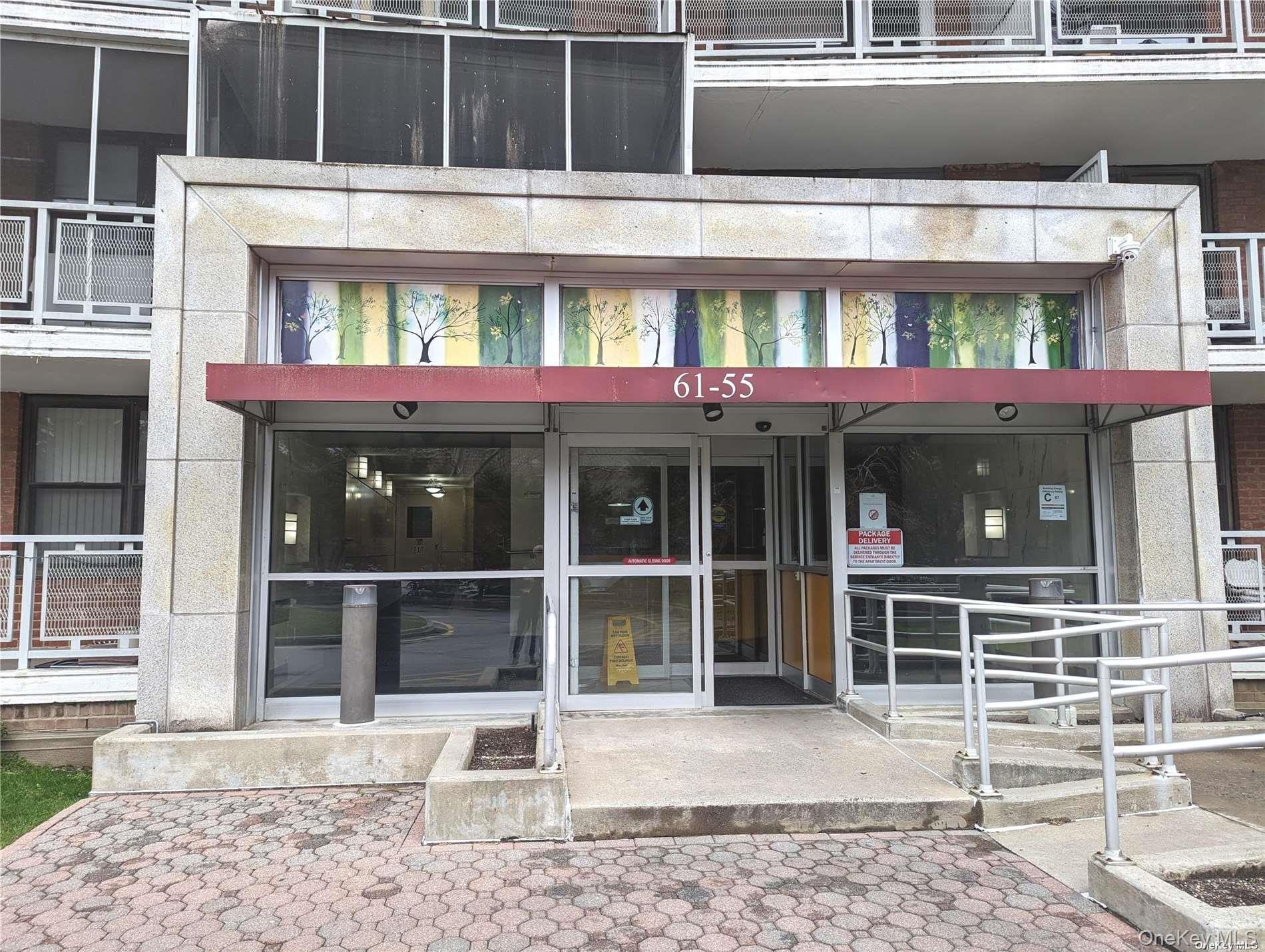61-45 98 Street, Unit 10L photo 18