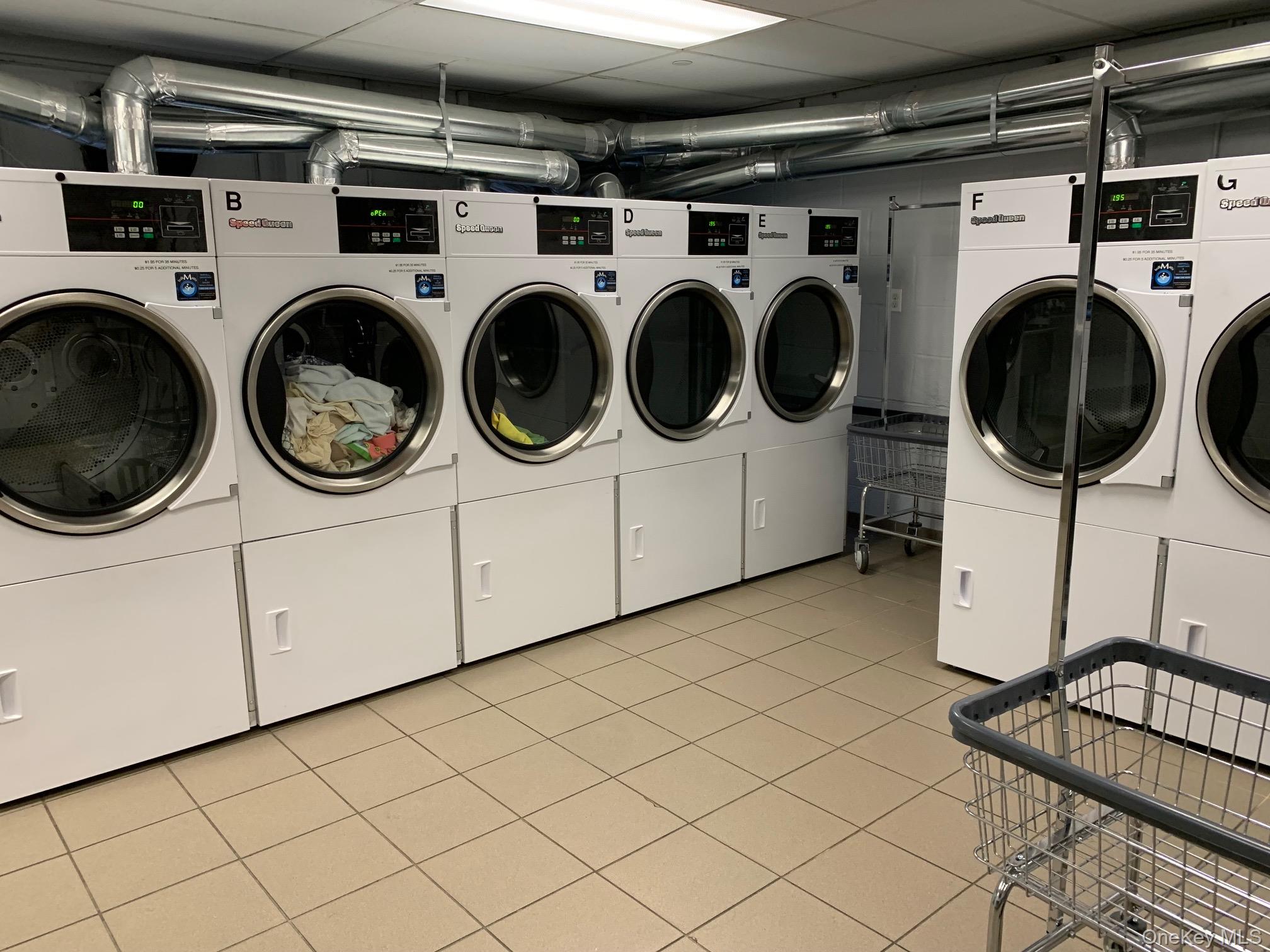 61-45 98 Street, Unit 10L photo 14
