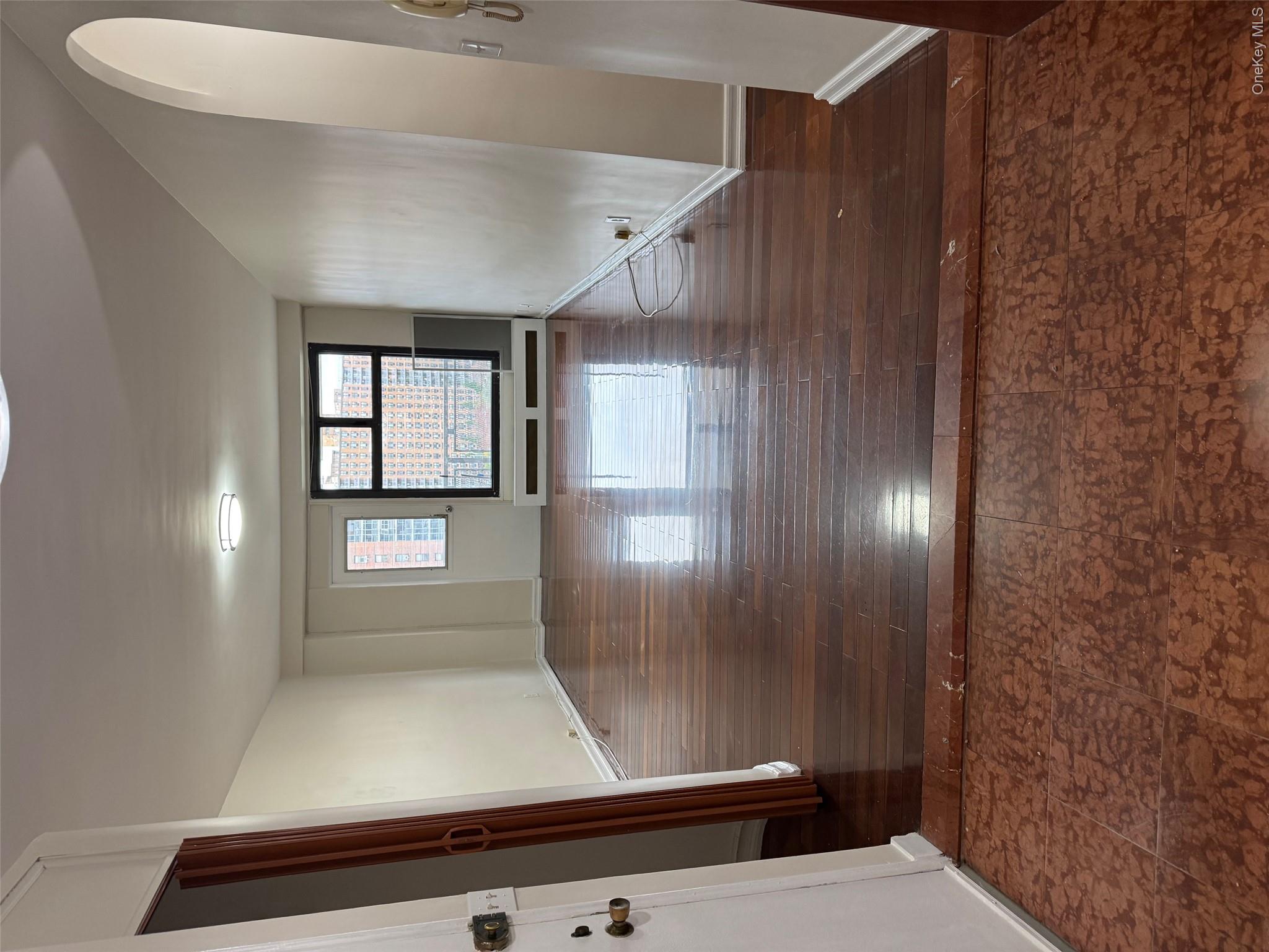 61-45 98 Street, Unit 10L photo 5