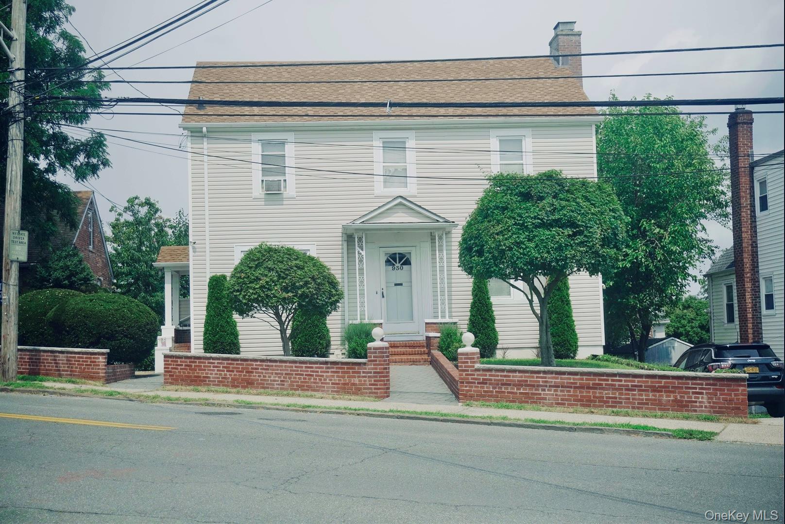 930 Mile Square Road – For Sale photo 2