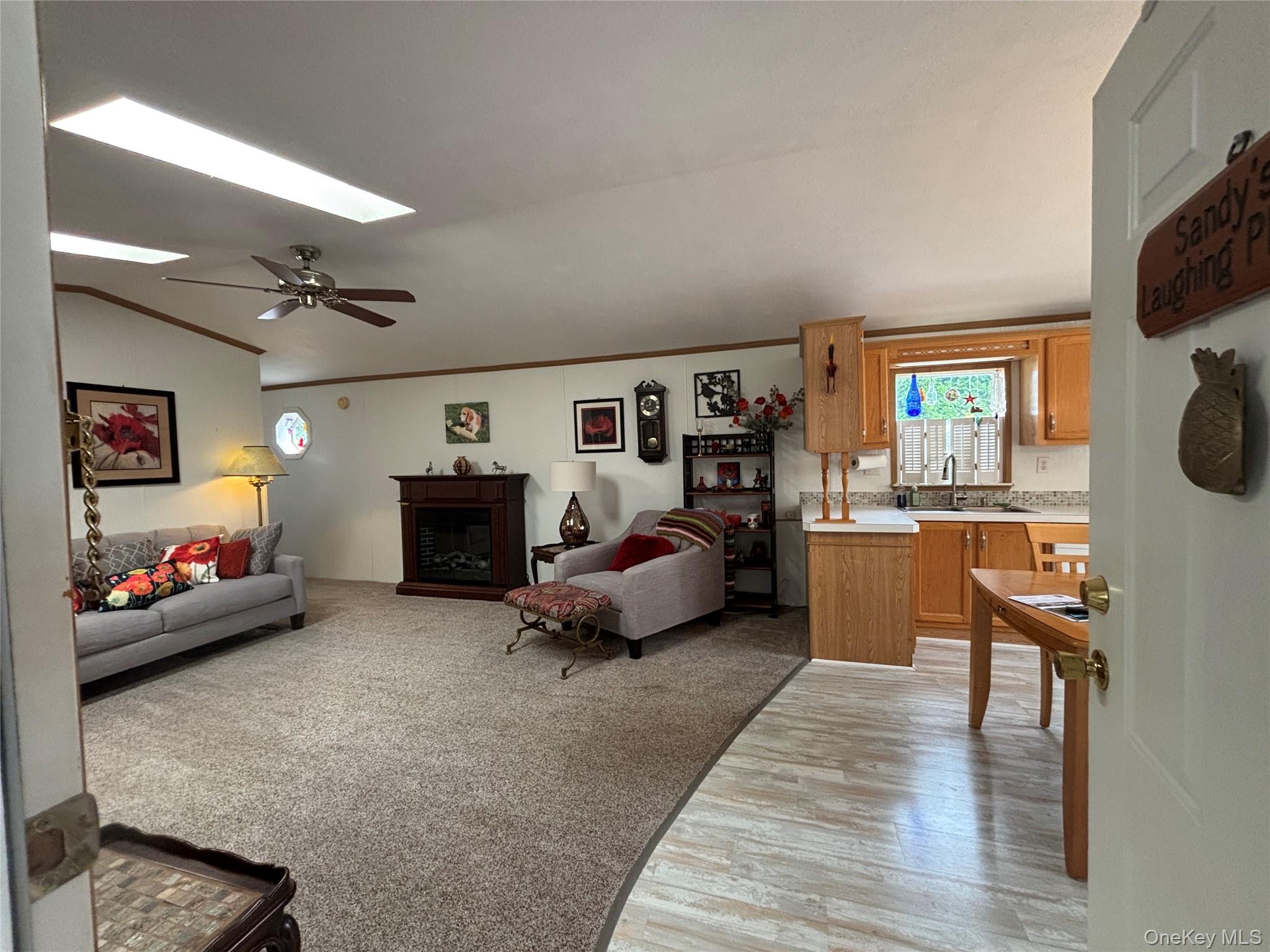 1661 Old Country Road, Unit 180 photo 7