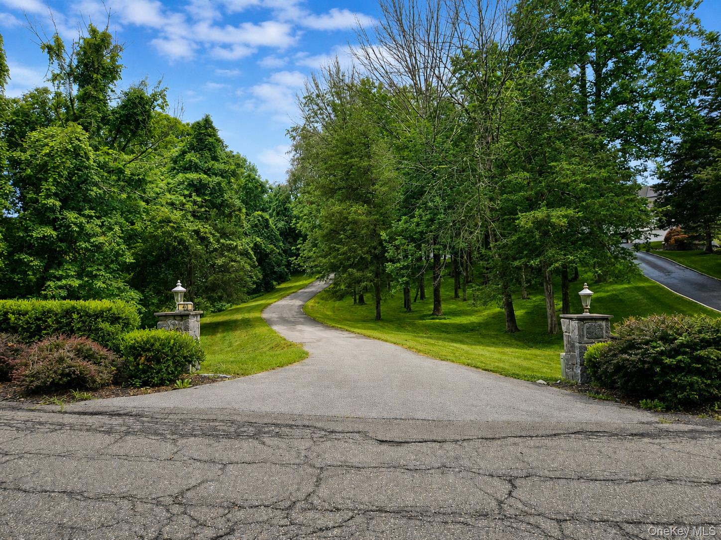 40 Winter Park Drive – For Sale photo 2