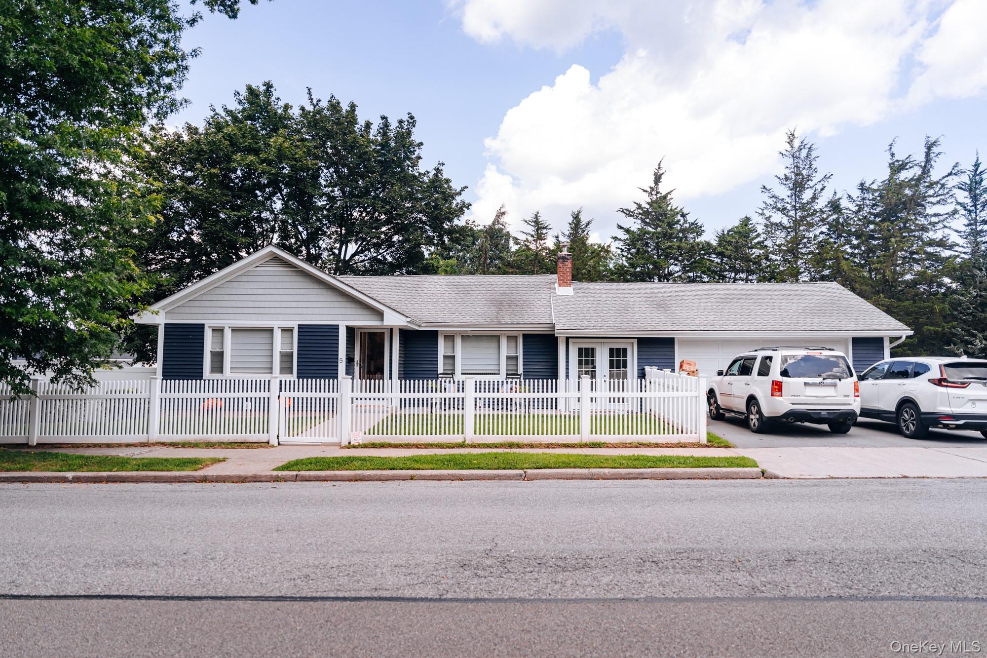 5 Clark Street – For Sale photo 8