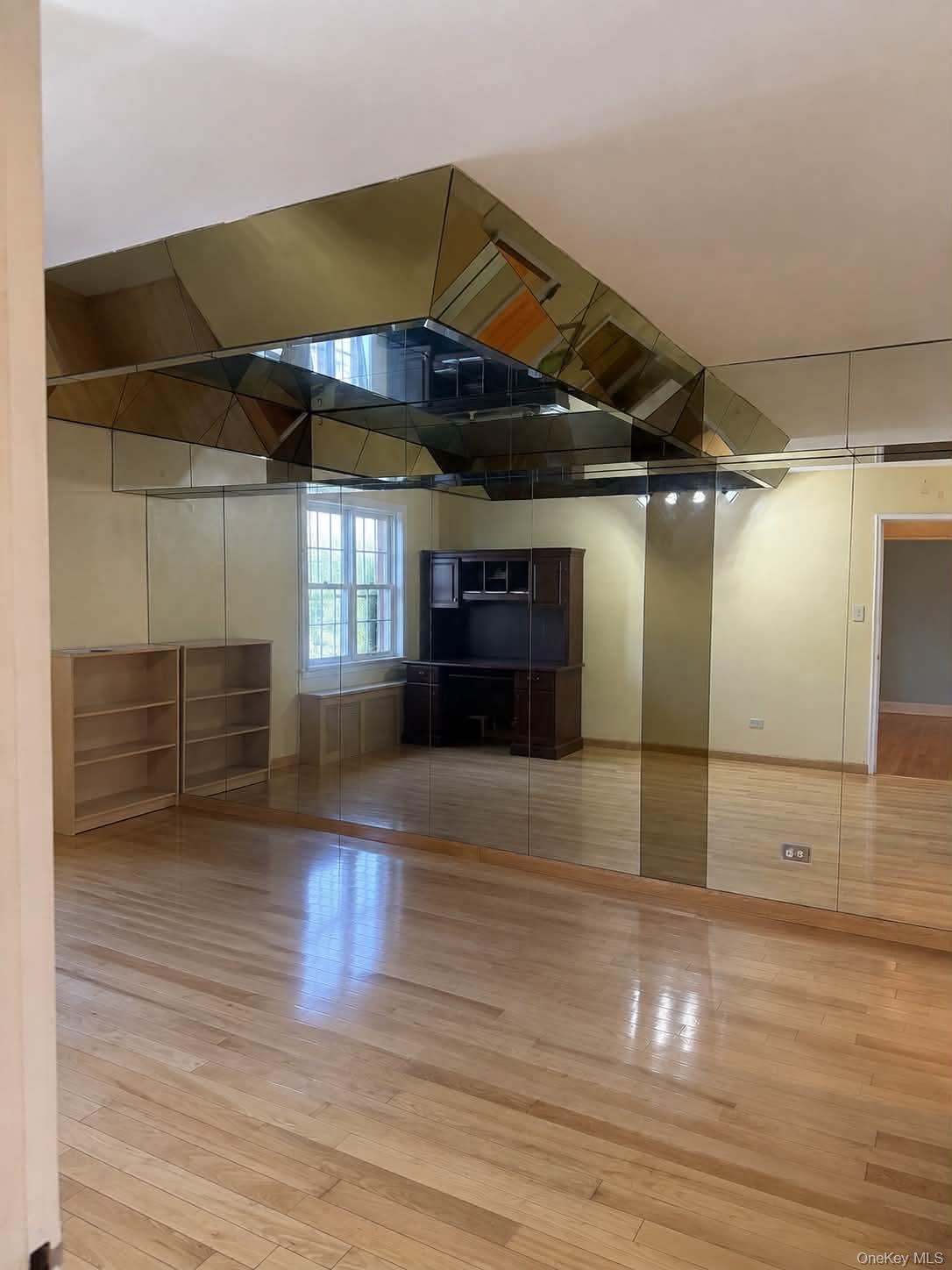 86-11 151st Avenue, Unit 4K photo 7