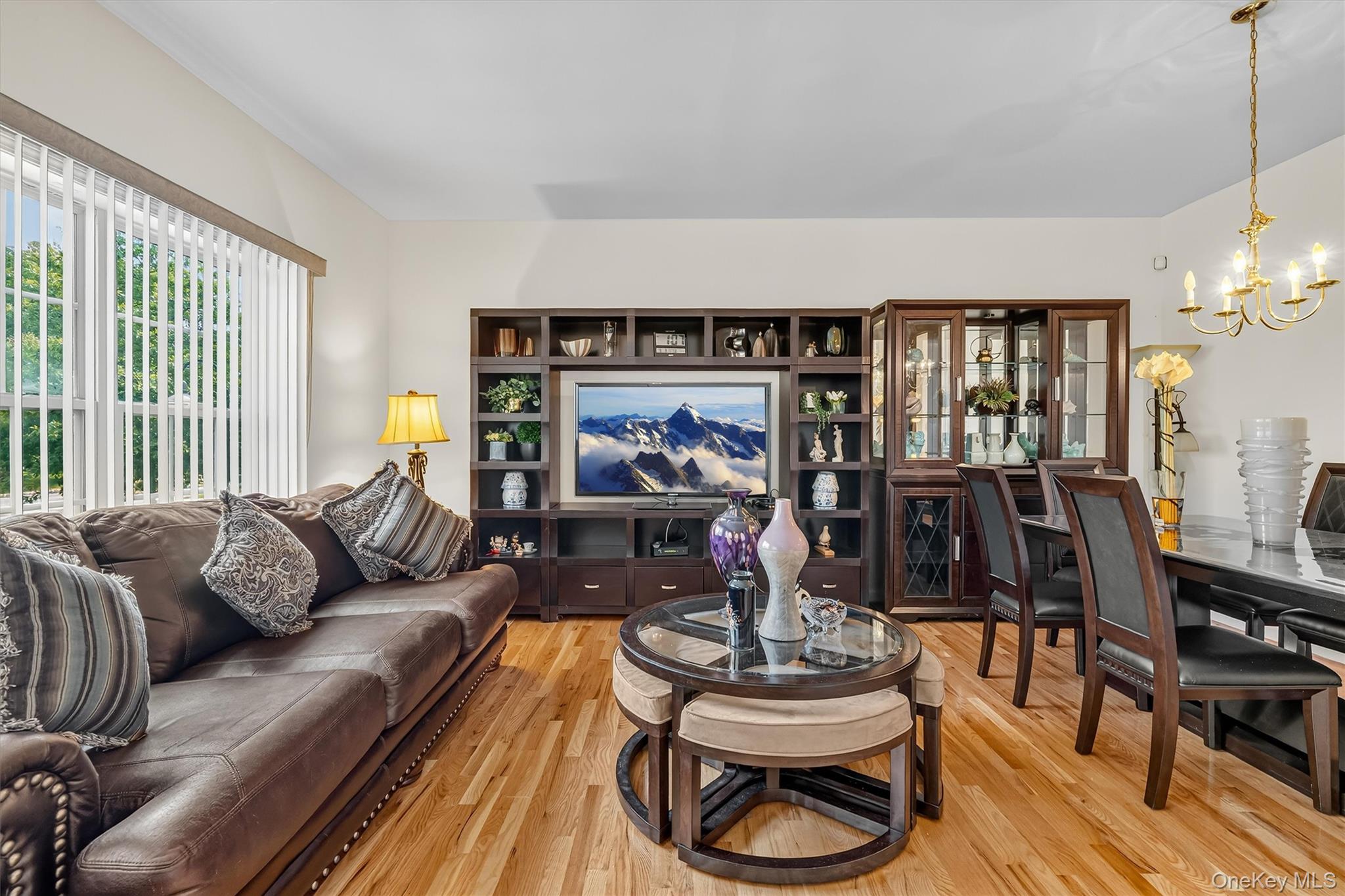 11 Hidden Creek Boulevard – For Sale photo 9