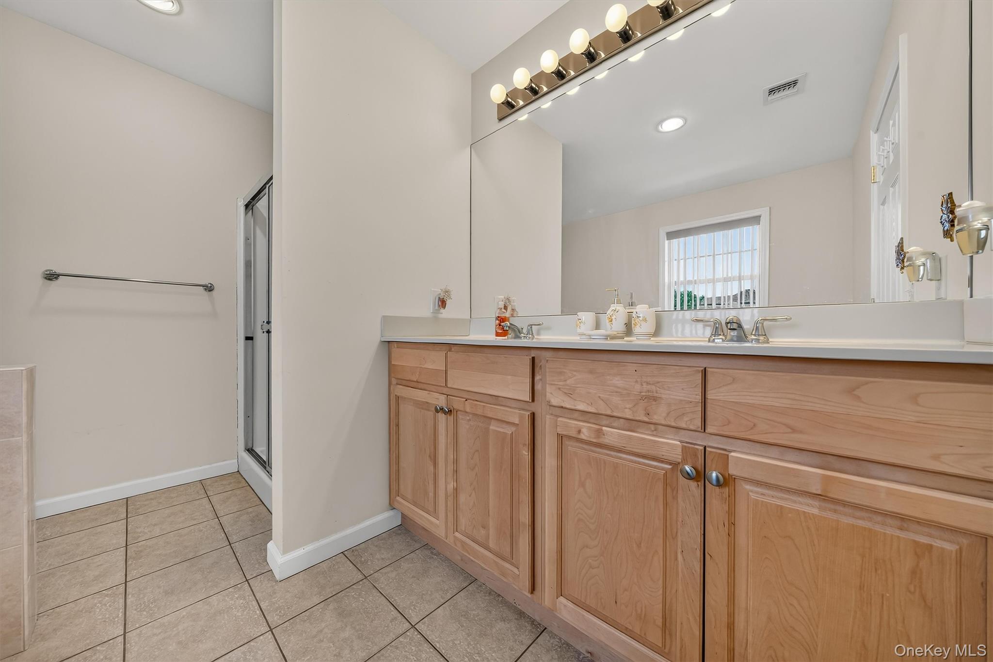 11 Hidden Creek Boulevard – For Sale photo 28