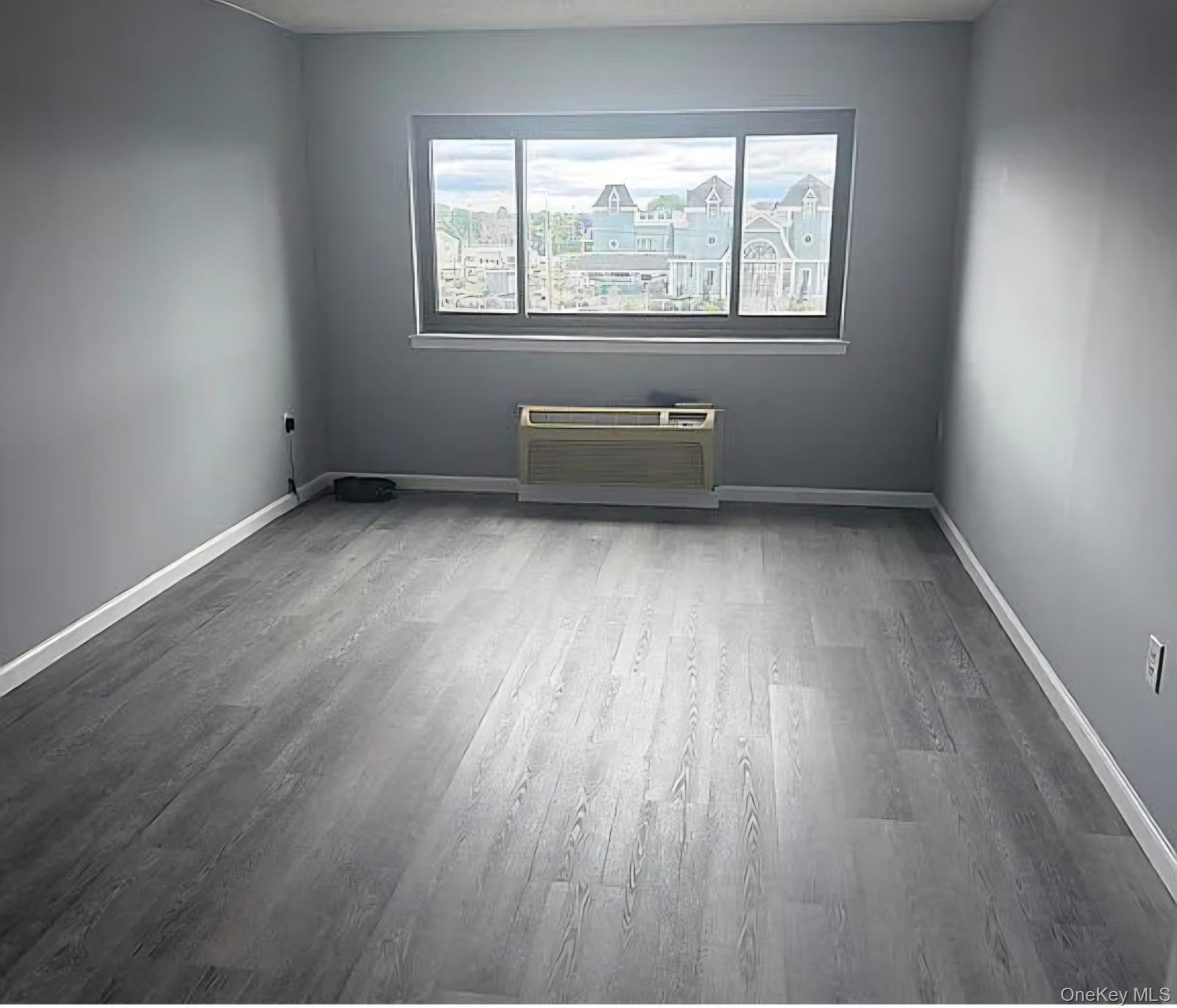 725 Miller Avenue, Unit 410 photo 6
