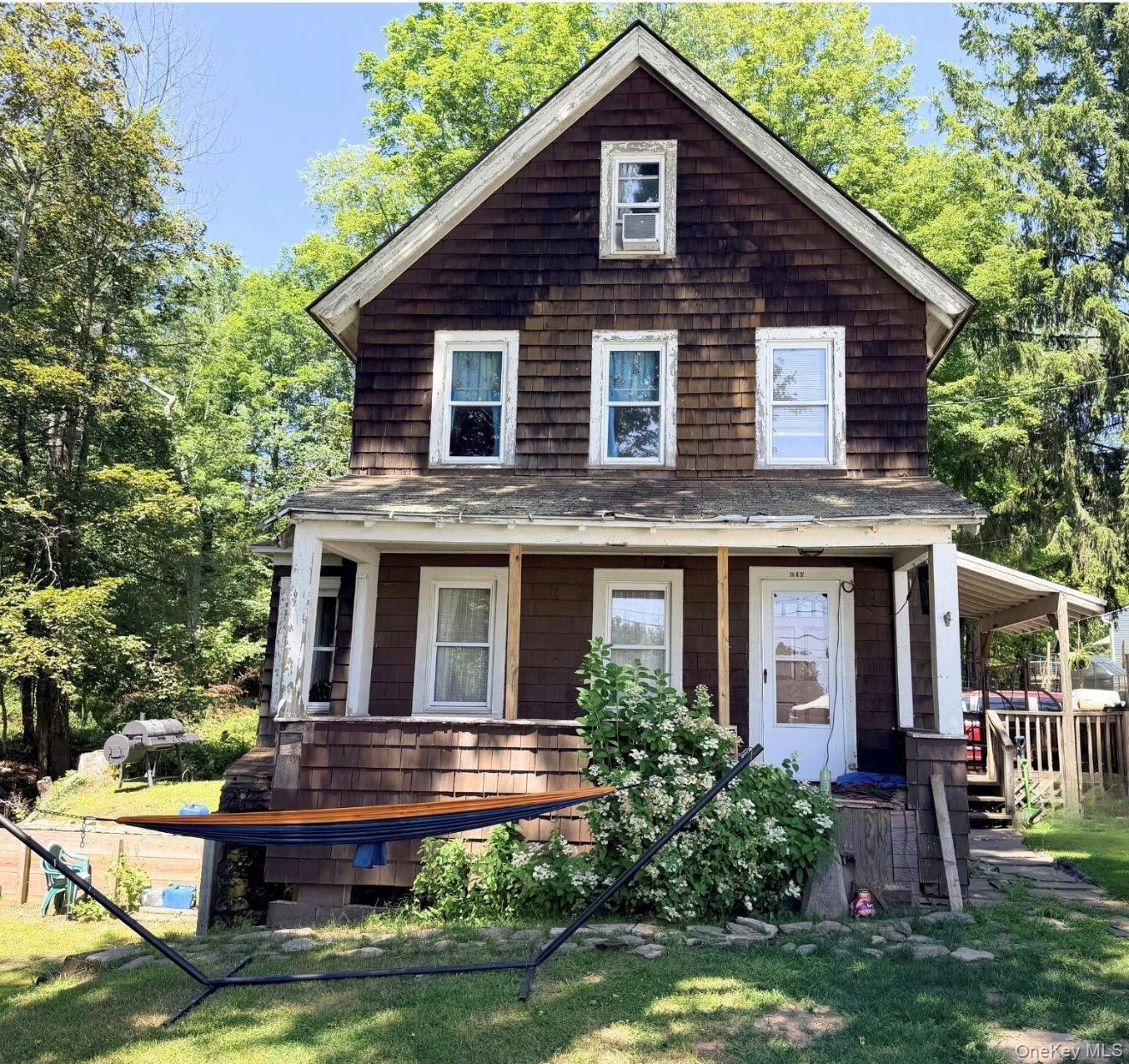 317 Chestnut Street – For Sale