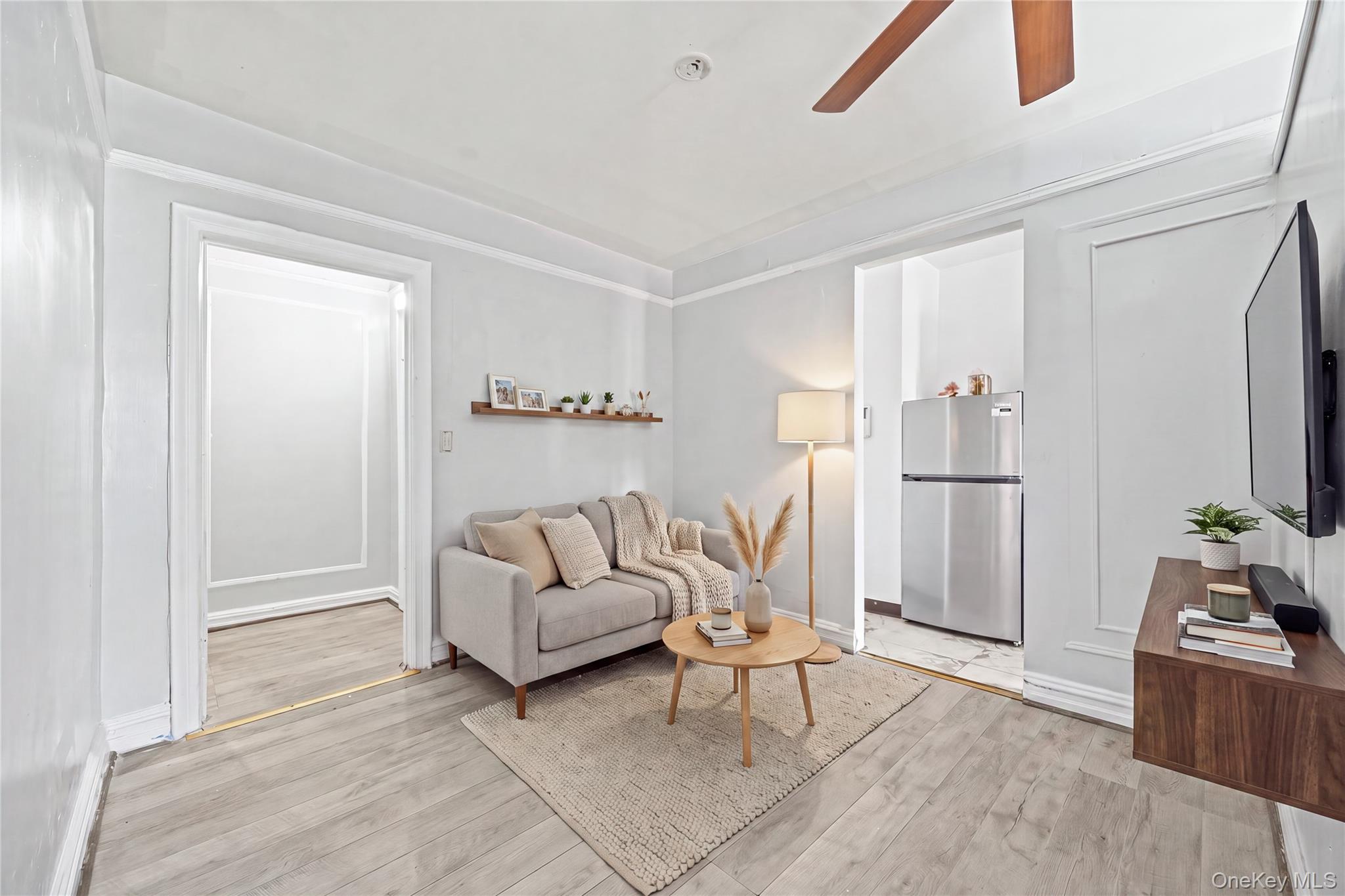 1015 Summit Avenue, Unit 4A photo 6