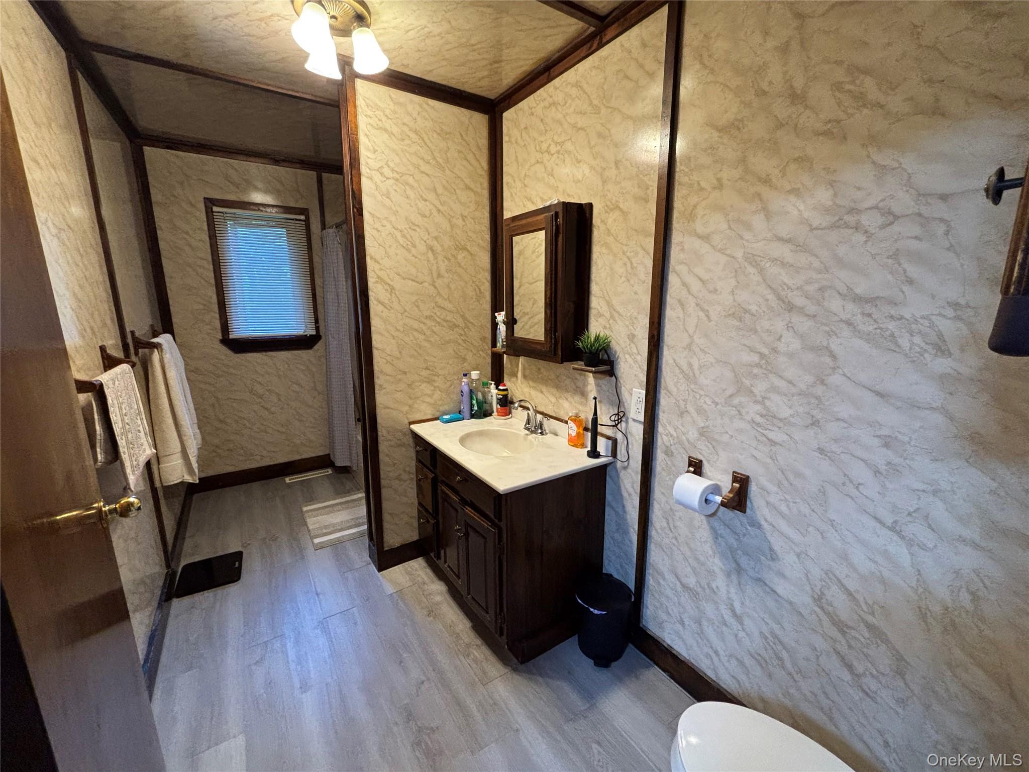 110 Foss Lane – For Sale photo 4