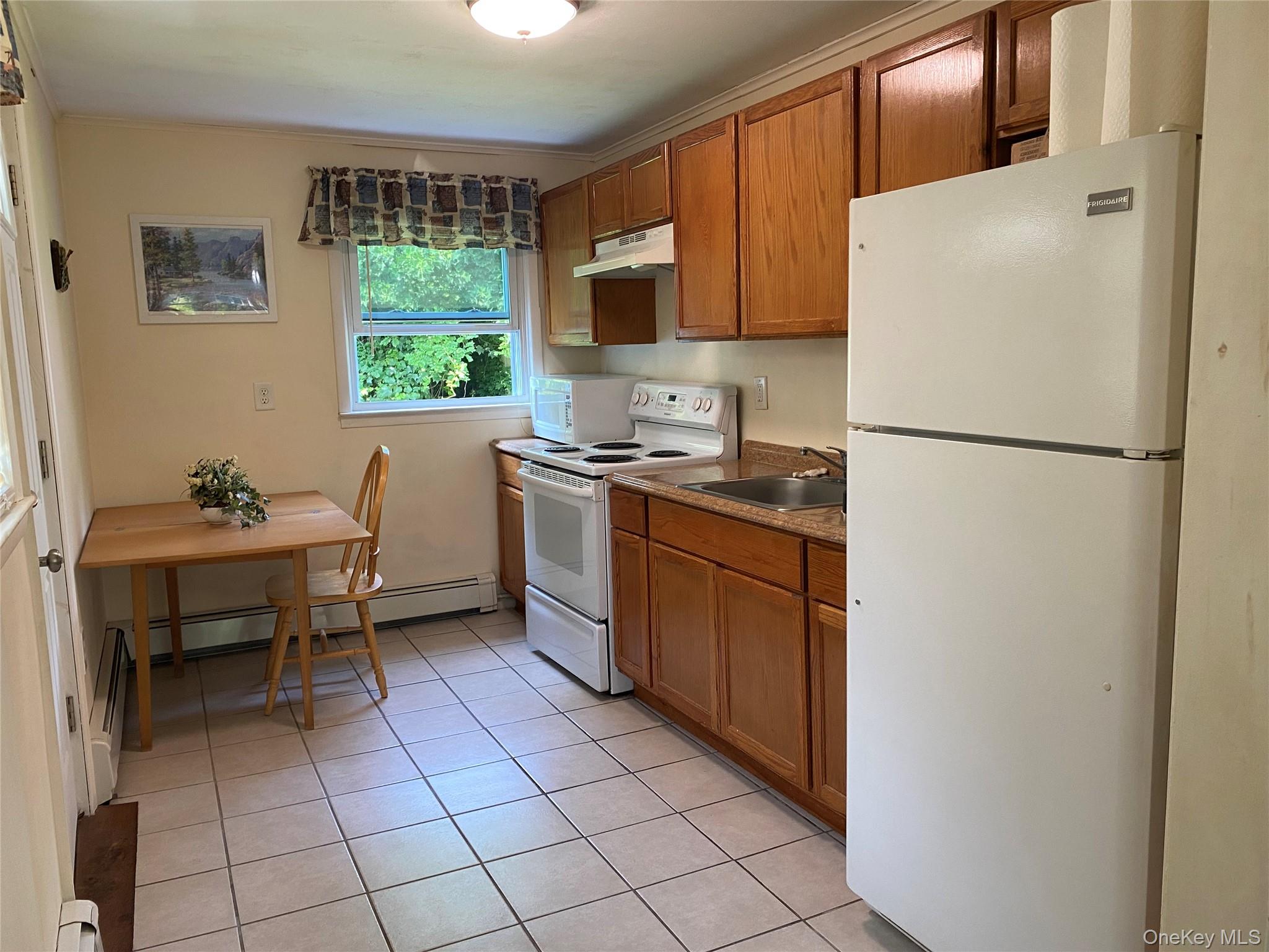 66 Longfellow Drive – For Sale photo 7