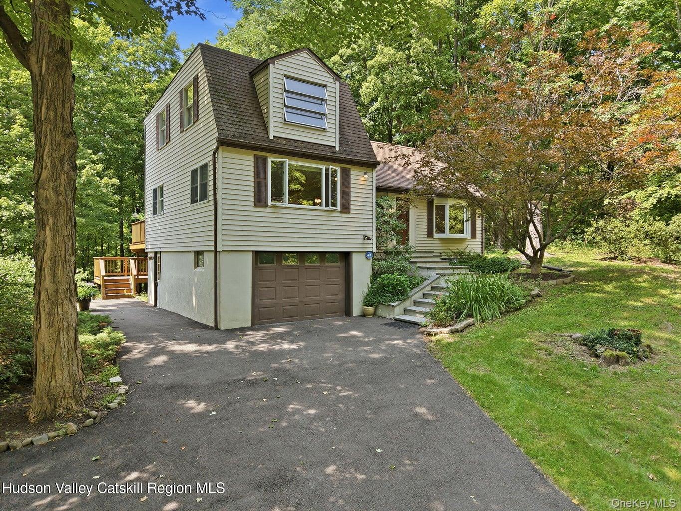 307 Old Kingston Road – For Sale