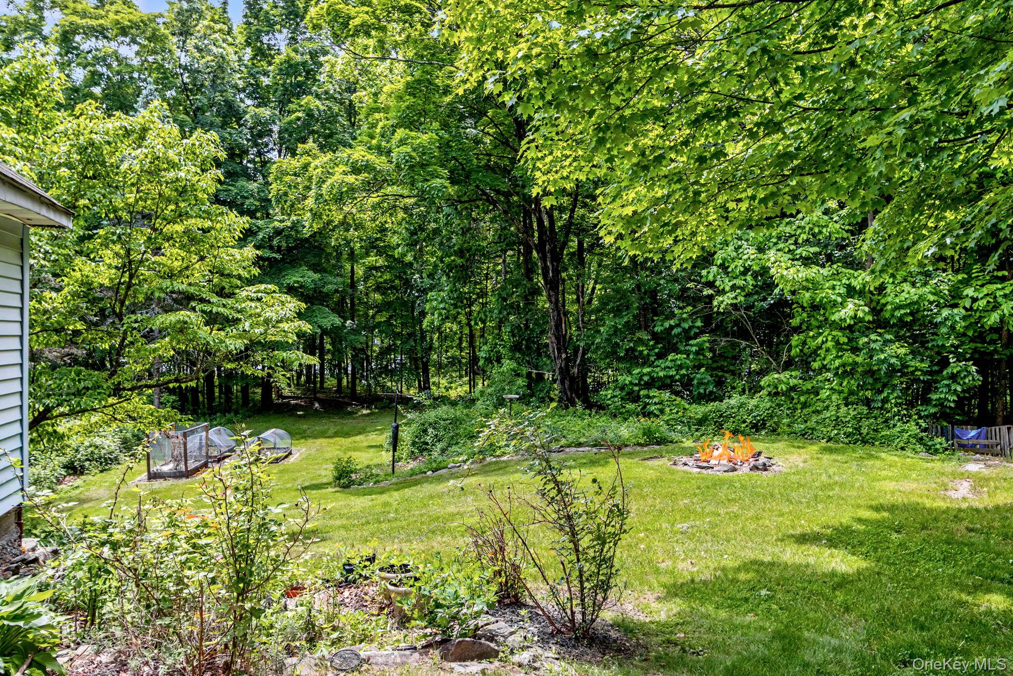 102 E Market Street – For Sale photo 39