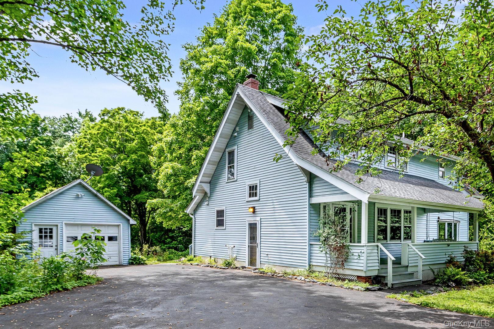 102 E Market Street – For Sale photo 2