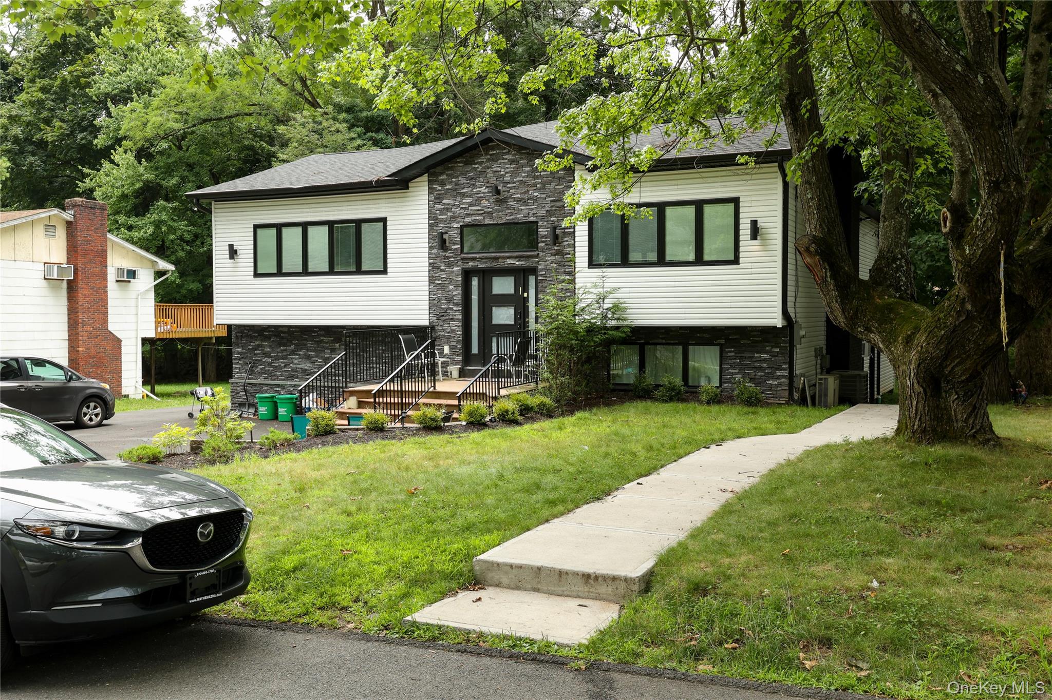 29 Albert Drive – For Sale