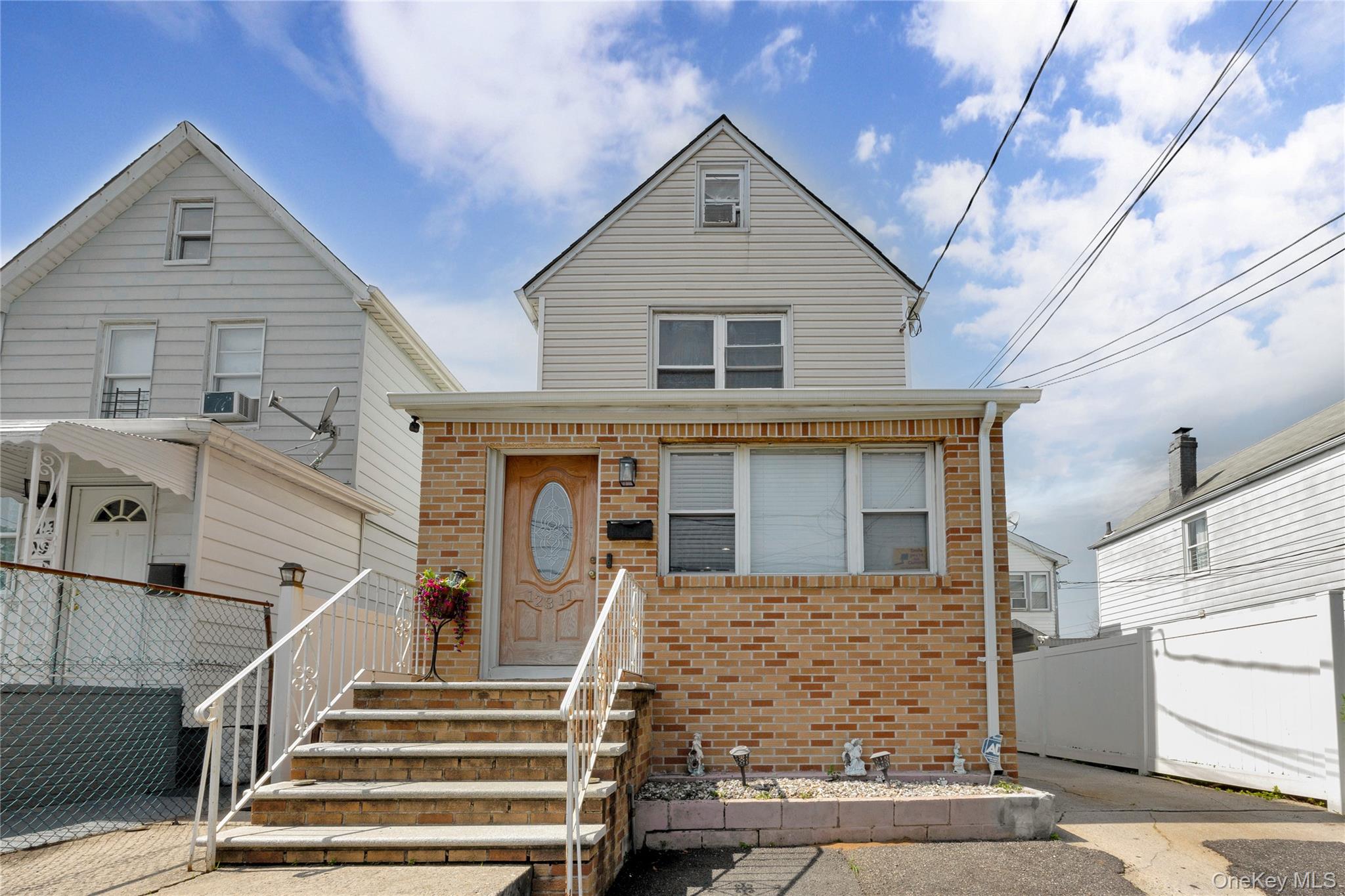 12311 115th Avenue – For Sale photo 2