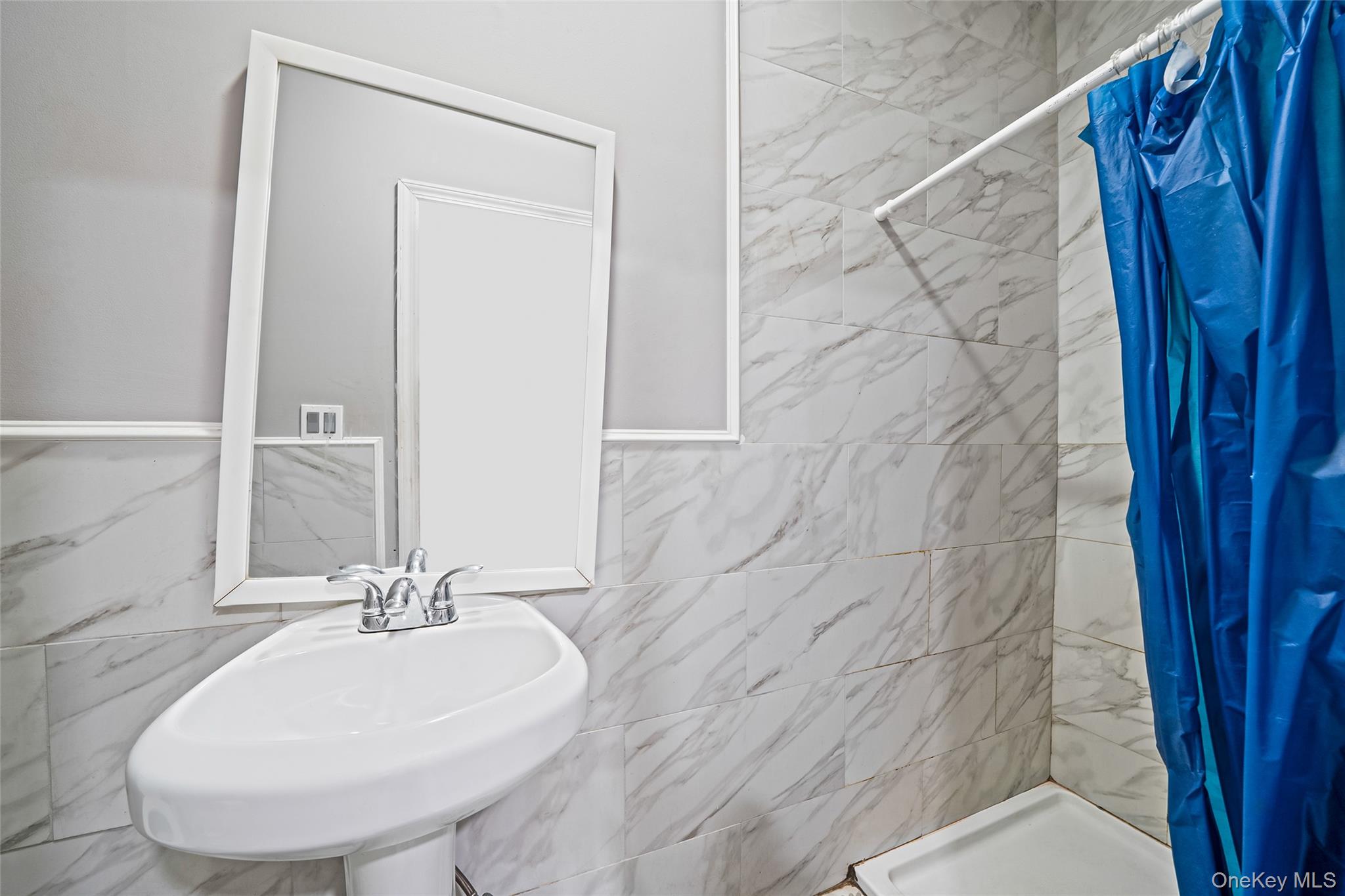 413 Glen Drive – For Sale photo 23