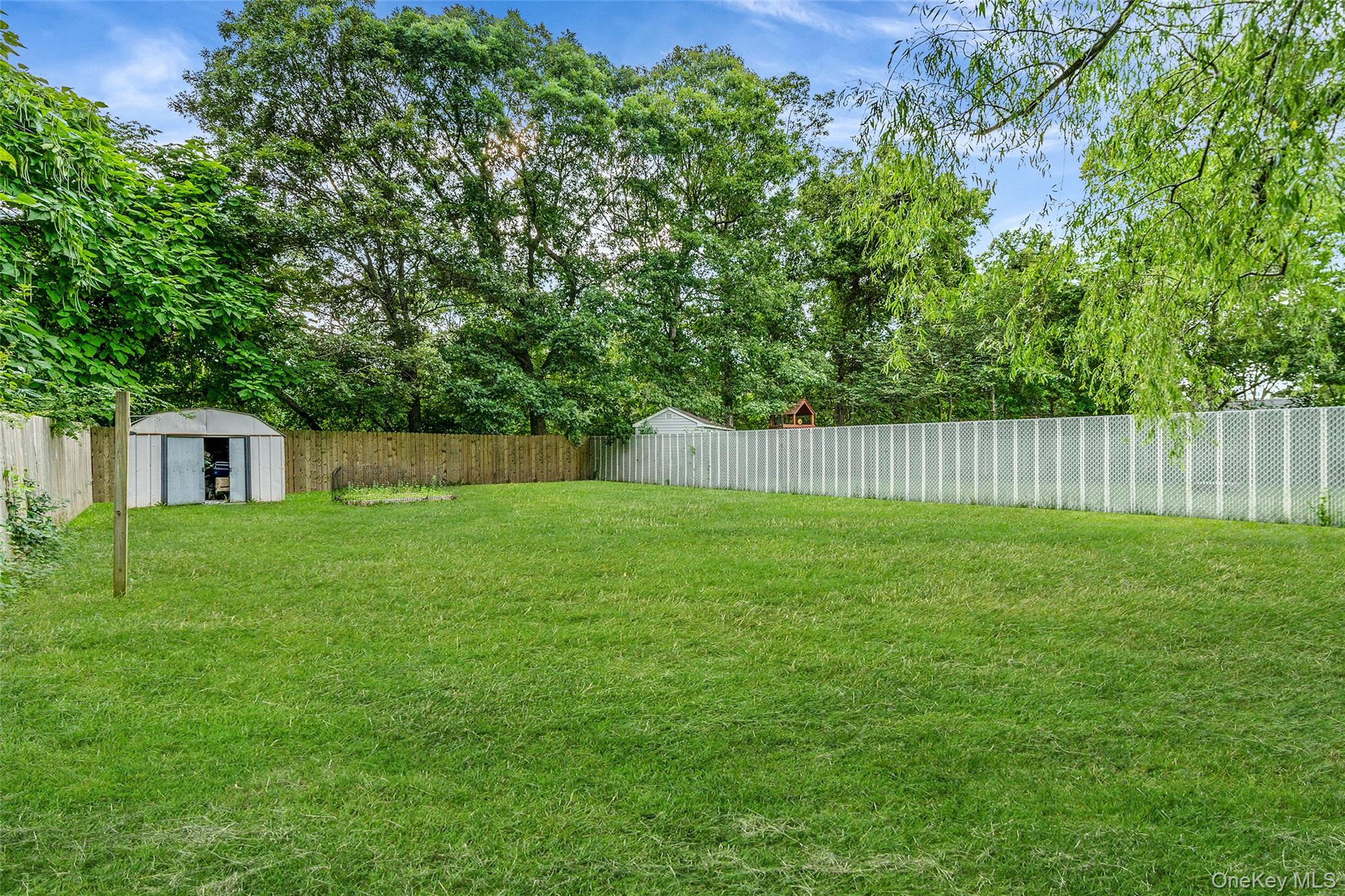 413 Glen Drive – For Sale photo 29