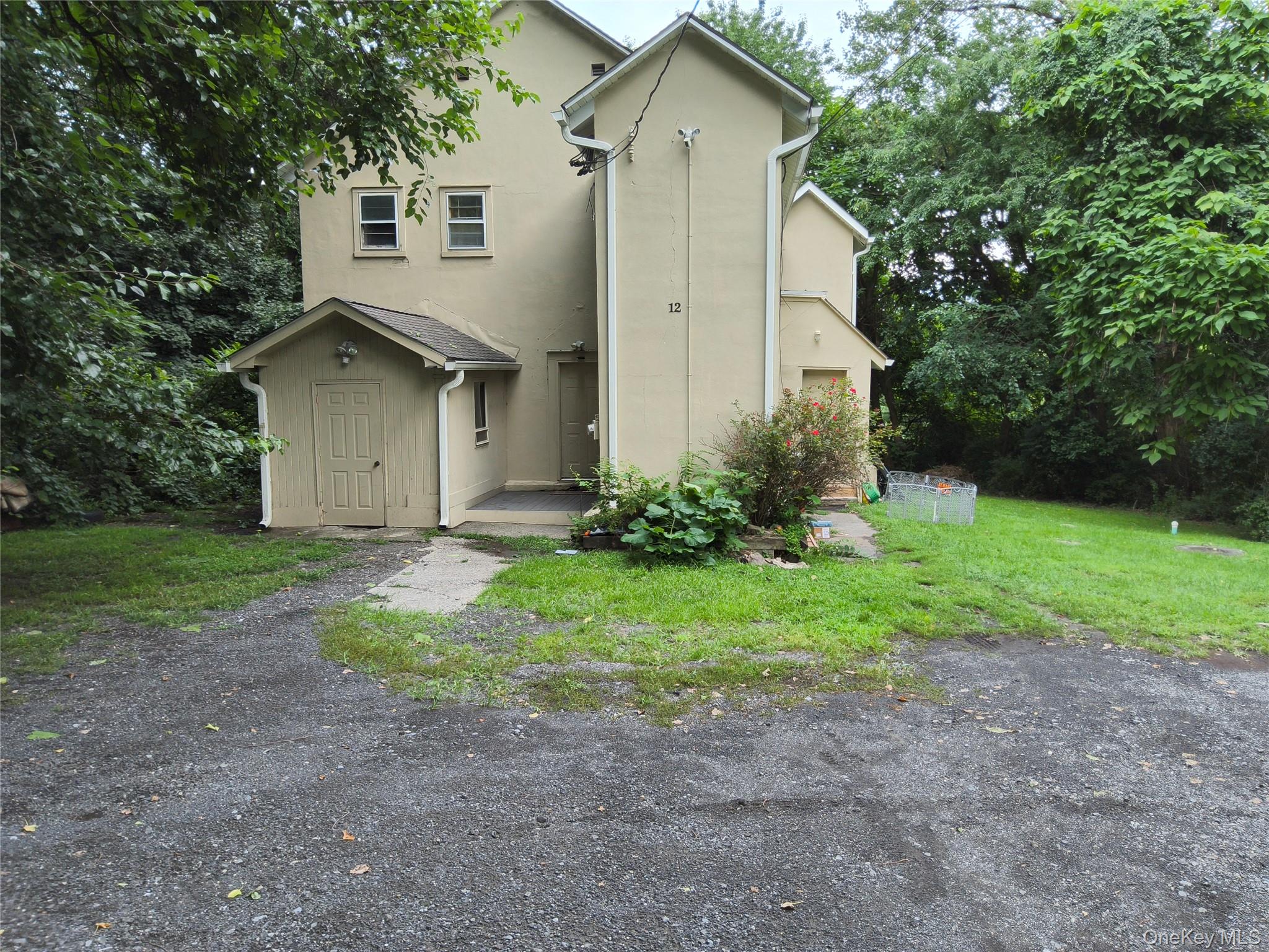 12 Russo Drive – For Sale photo 2
