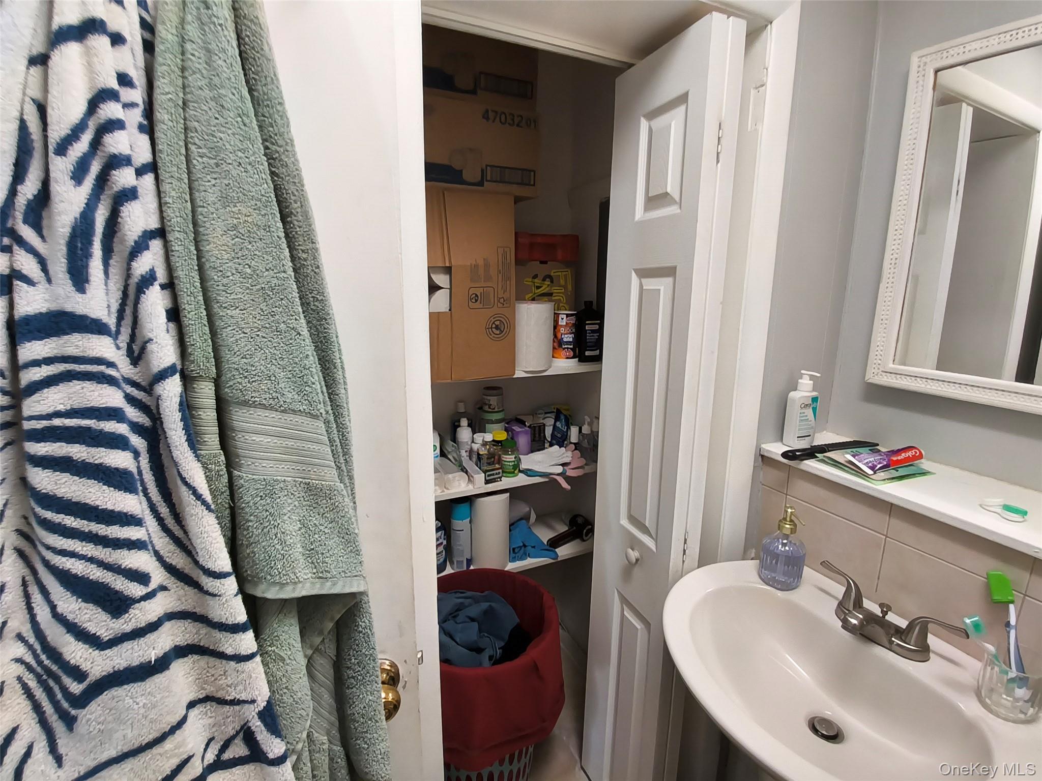 12 Russo Drive – For Sale photo 33