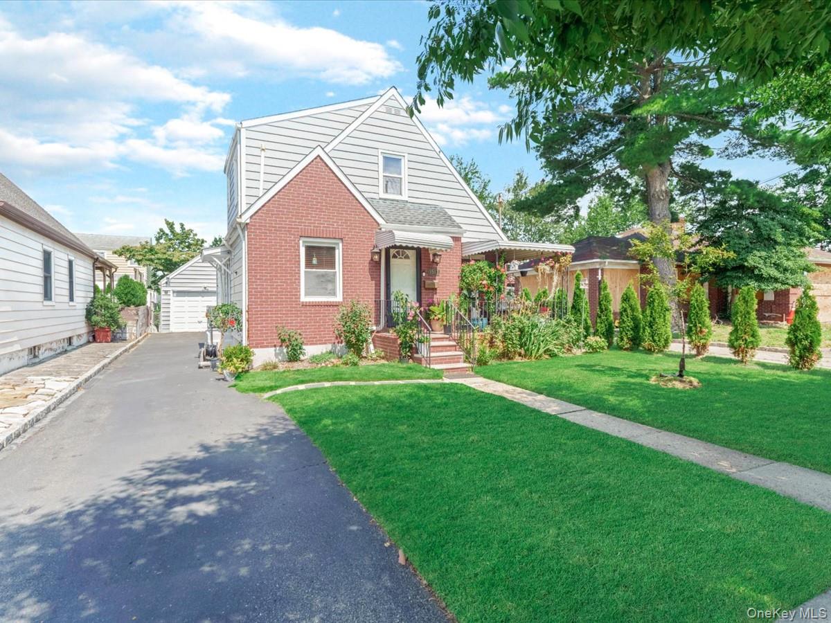 1517 Falmouth Avenue – For Sale photo 2