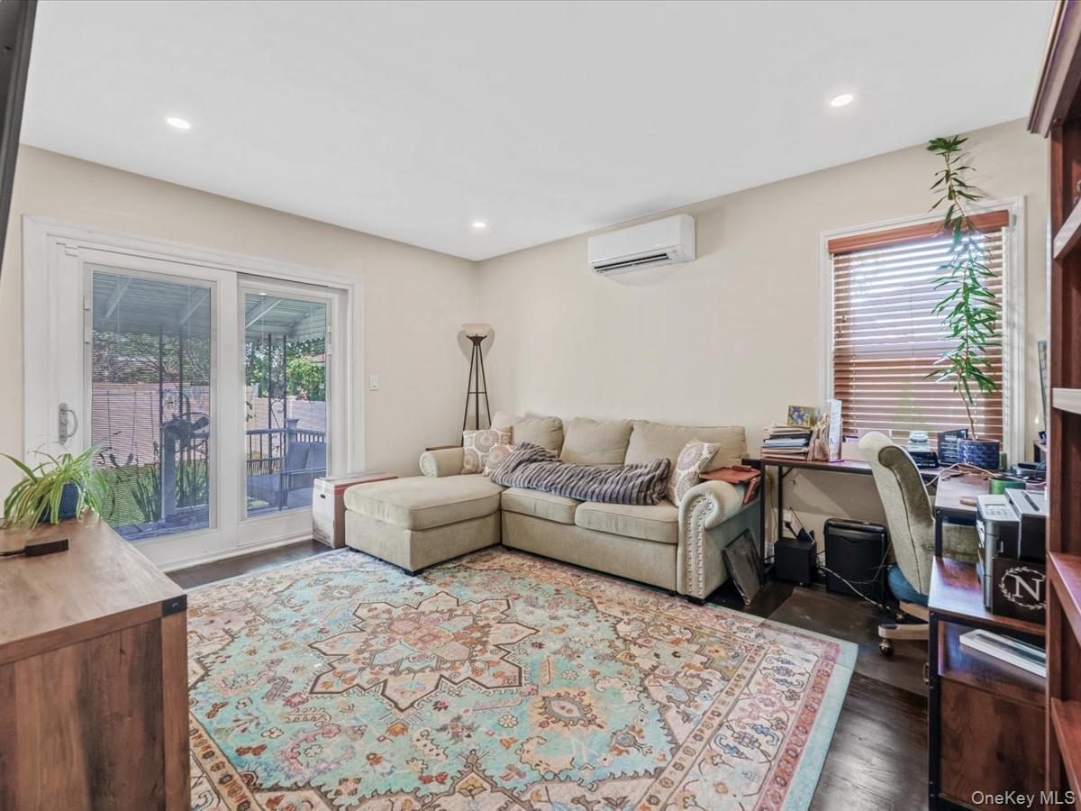 1517 Falmouth Avenue – For Sale photo 8