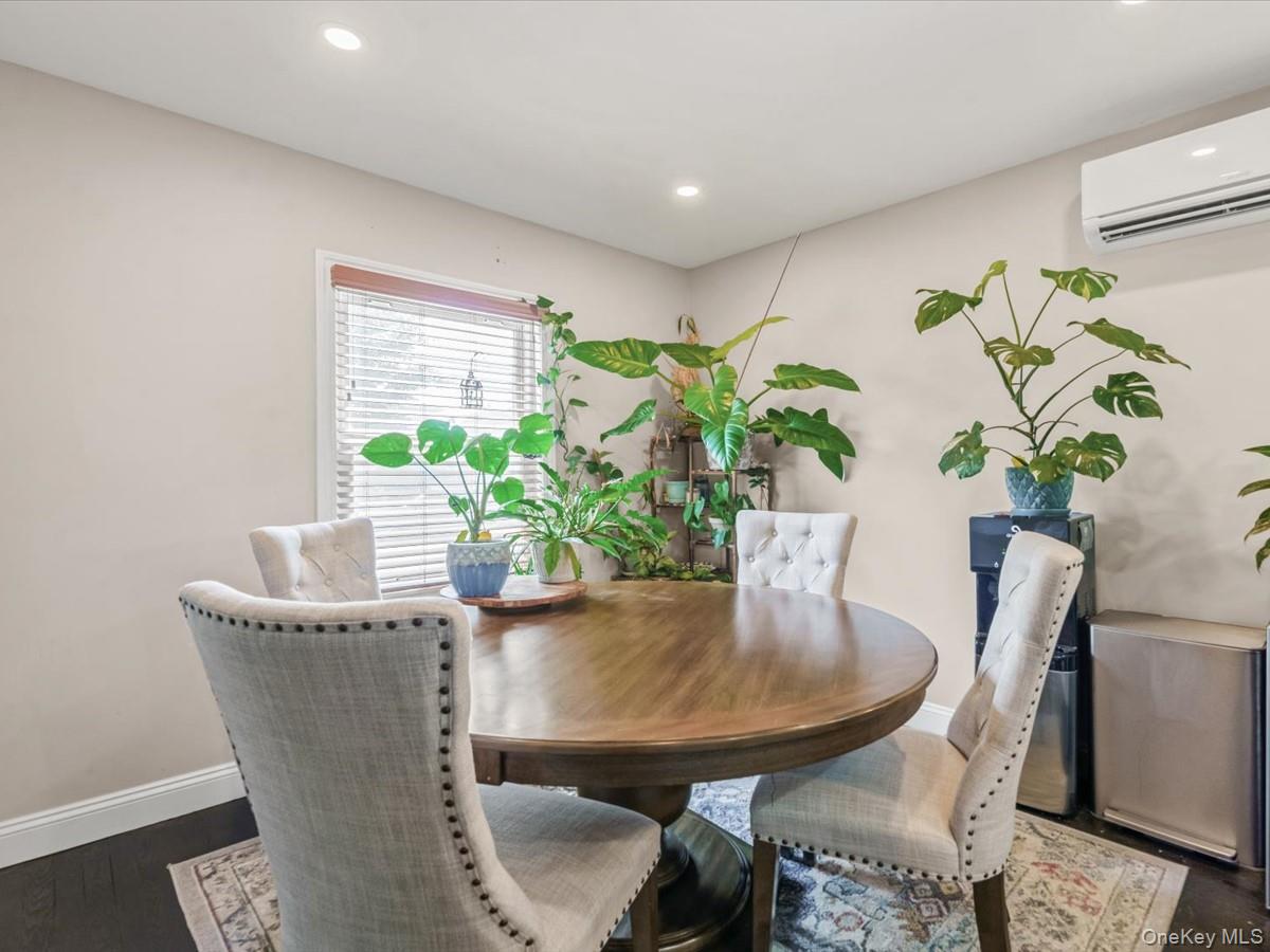 1517 Falmouth Avenue – For Sale photo 5