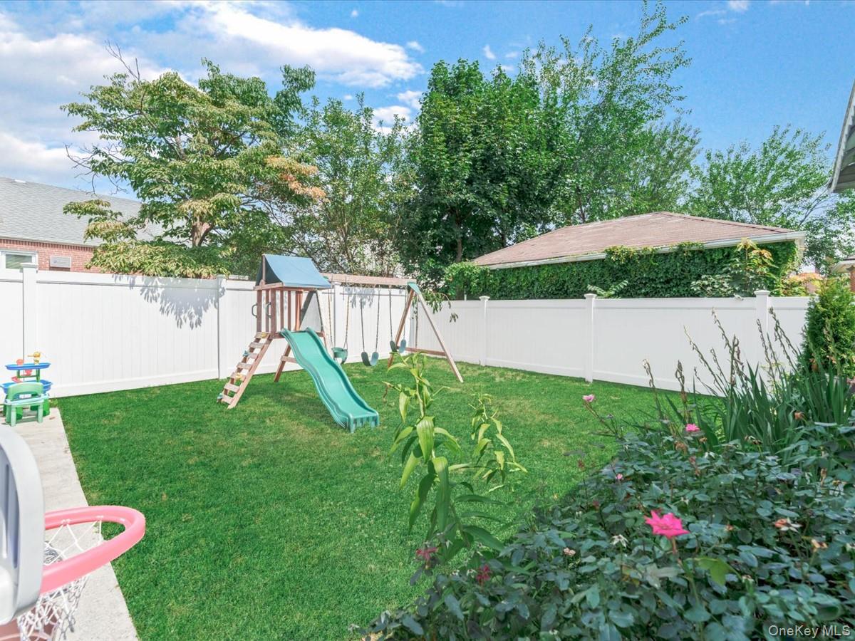 1517 Falmouth Avenue – For Sale photo 20