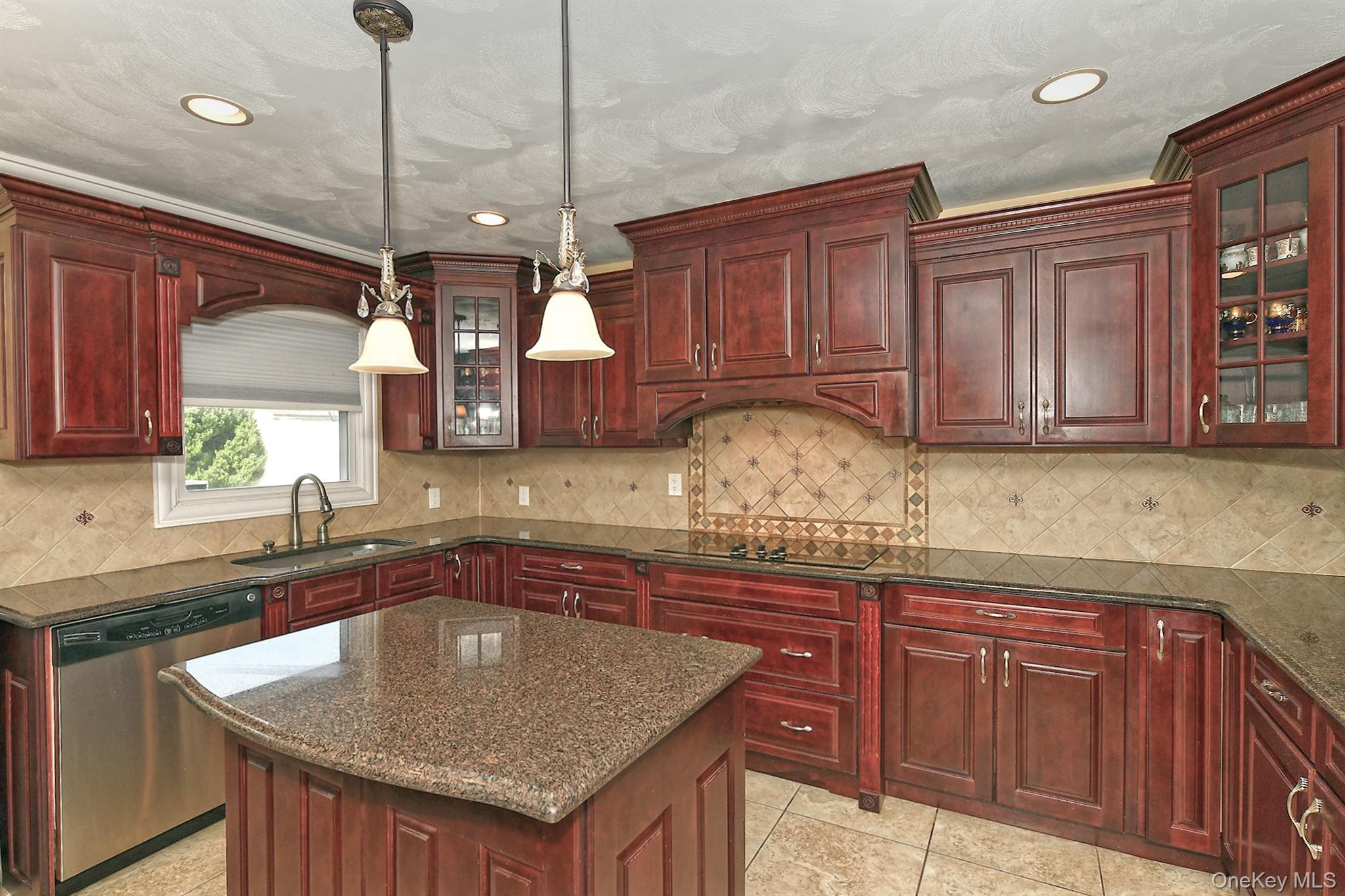 22 Apple Blossom Lane – For Sale photo 9