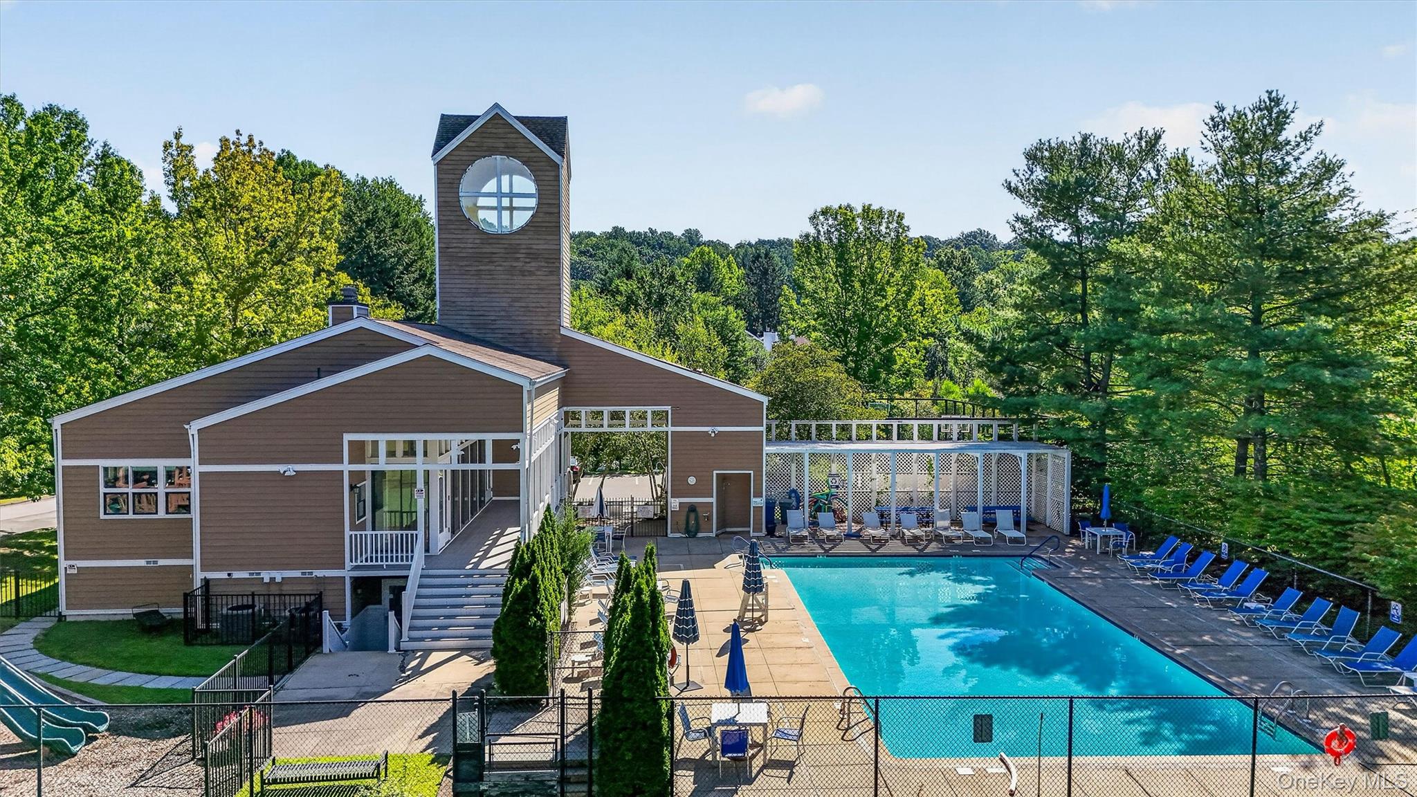 109 Woods End Road – For Rent photo 35