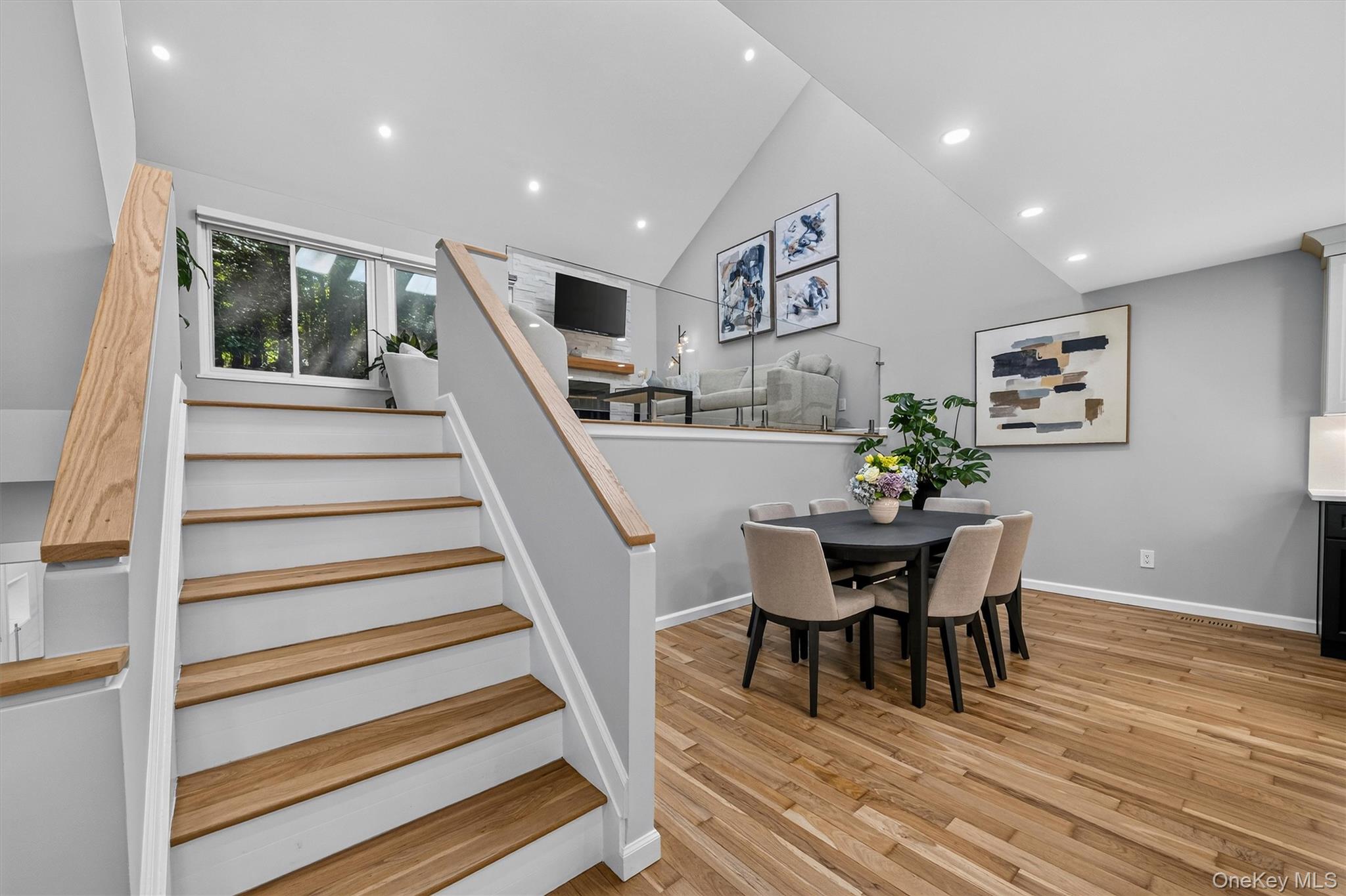 109 Woods End Road – For Rent photo 6