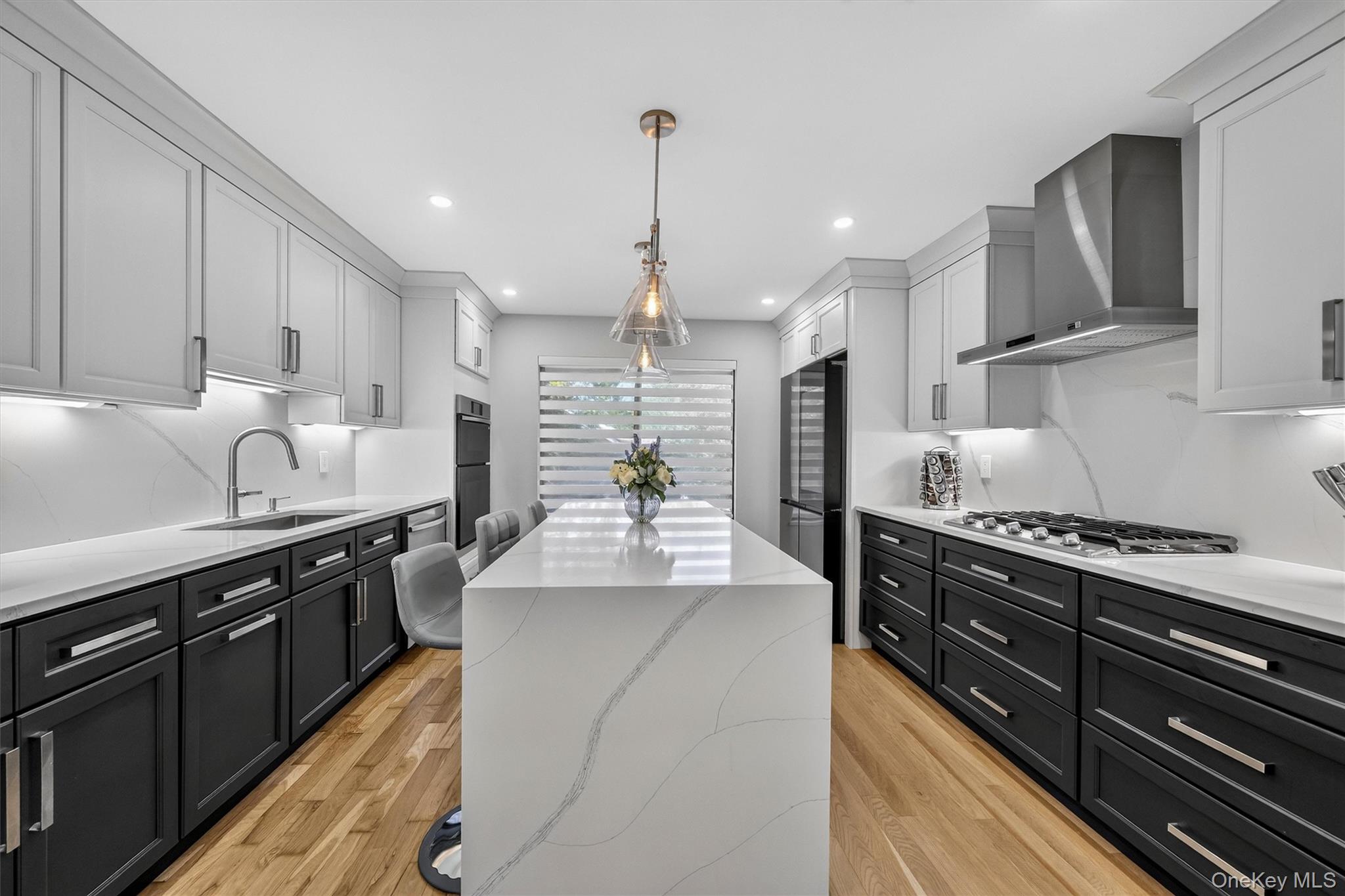 109 Woods End Road – For Rent photo 10