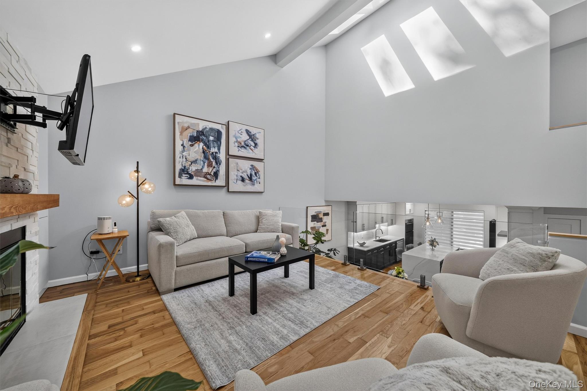109 Woods End Road – For Rent photo 13