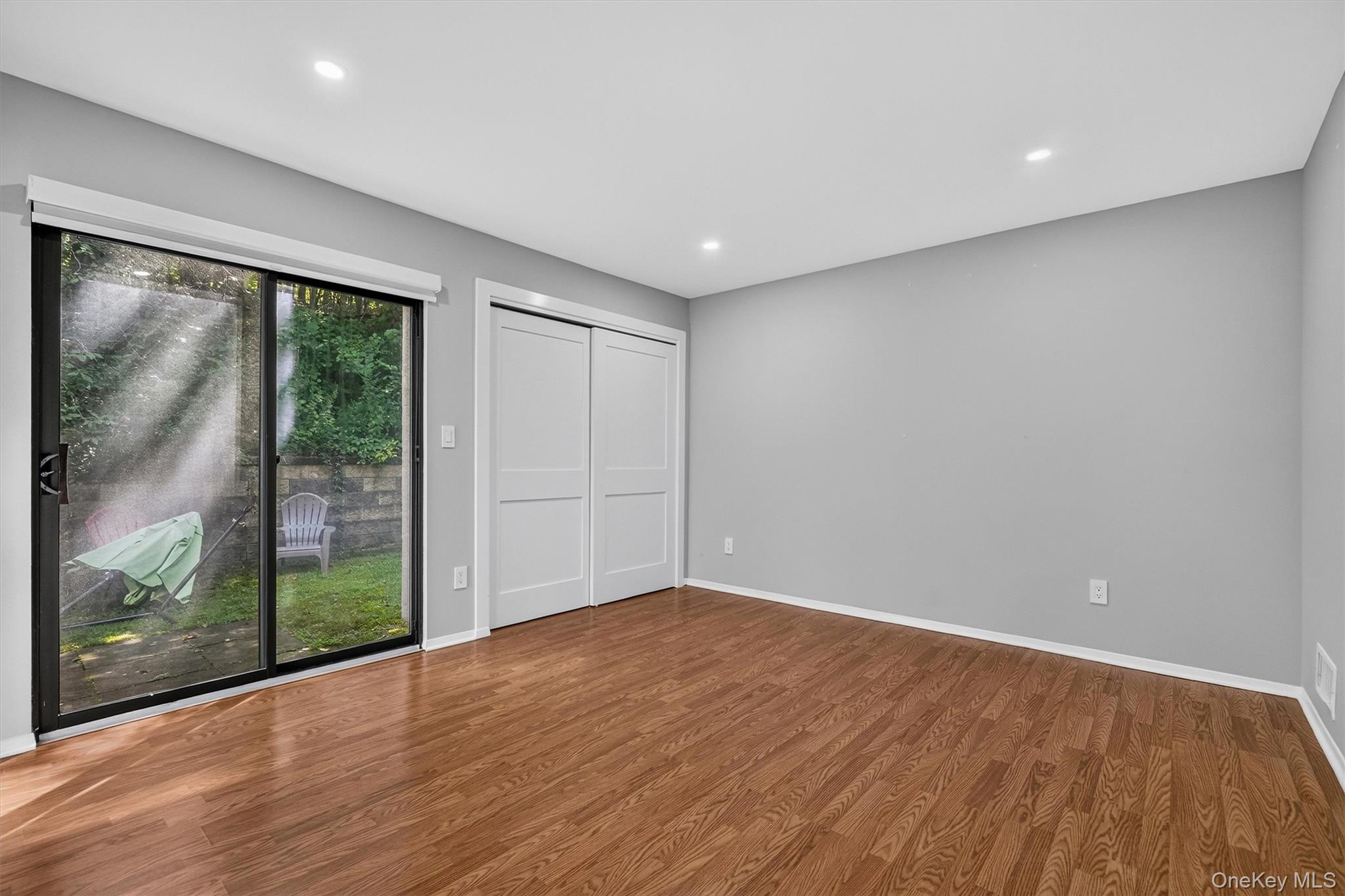 109 Woods End Road – For Rent photo 27