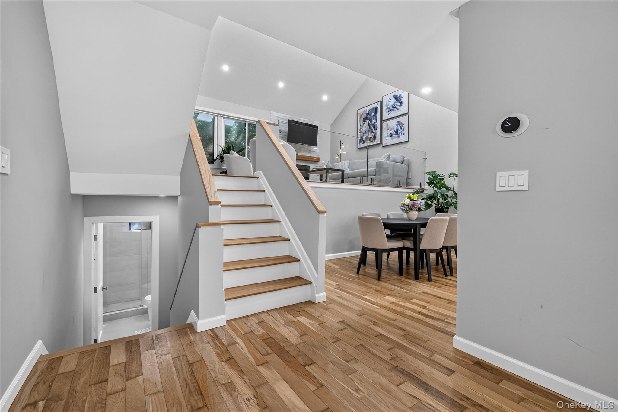 109 Woods End Road – For Rent photo 5