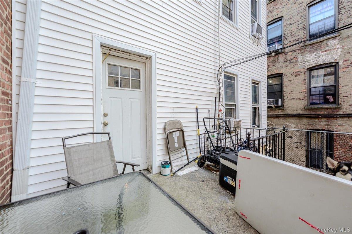 719 Van Nest Avenue – For Sale photo 11