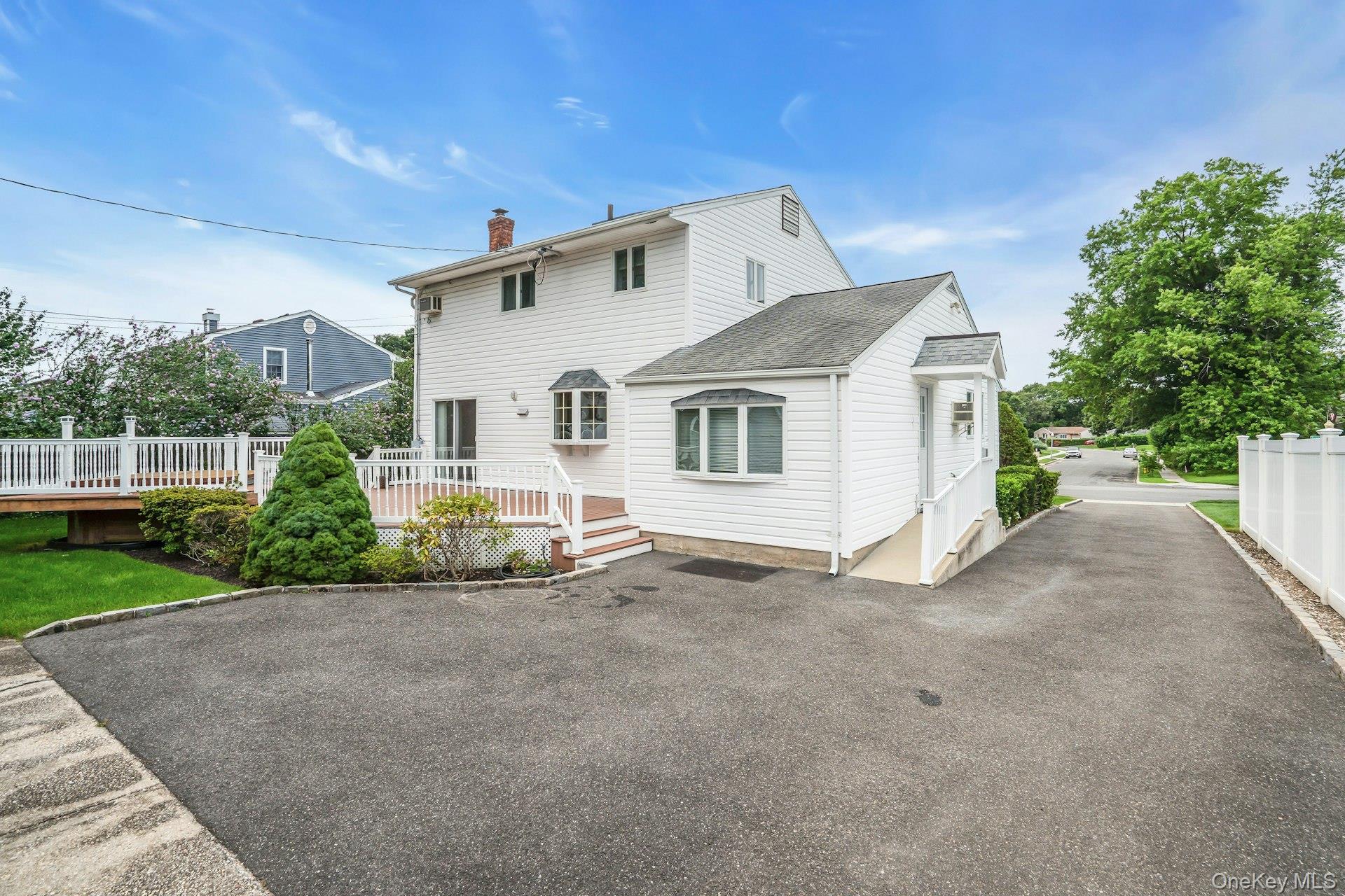 7 Tomkins Court – For Sale photo 46
