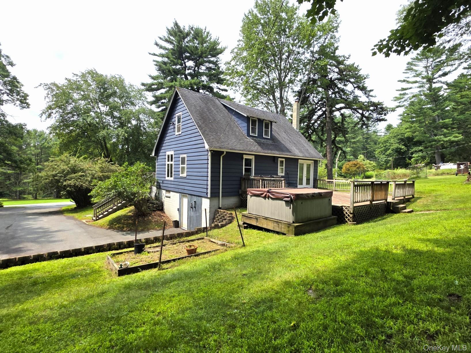 220 Mail Road – For Sale photo 5