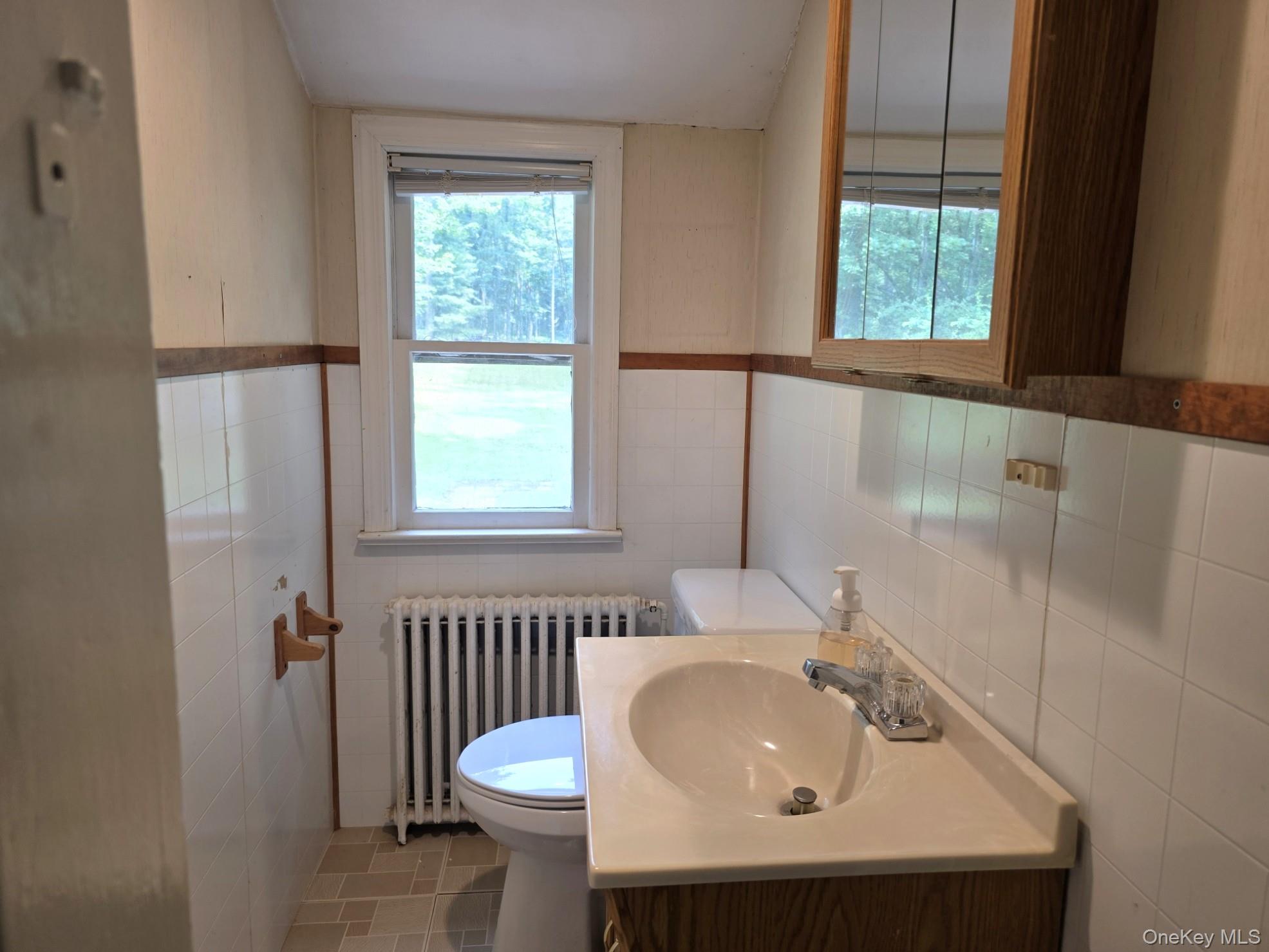 220 Mail Road – For Sale photo 16
