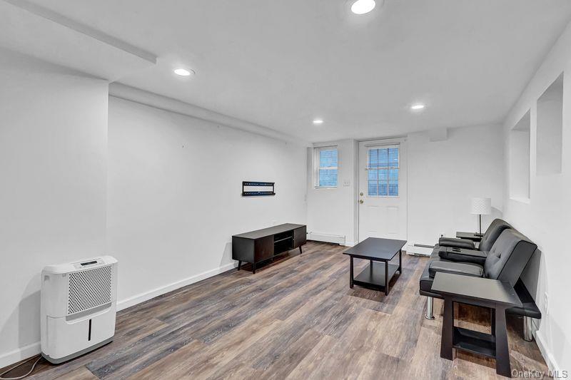 240 Woodhull Avenue – For Sale photo 46