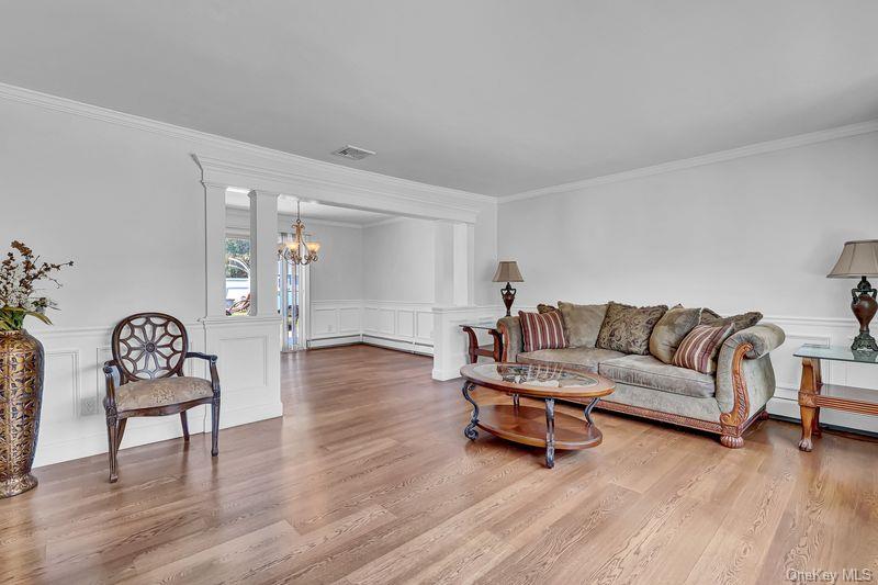 240 Woodhull Avenue – For Sale photo 14
