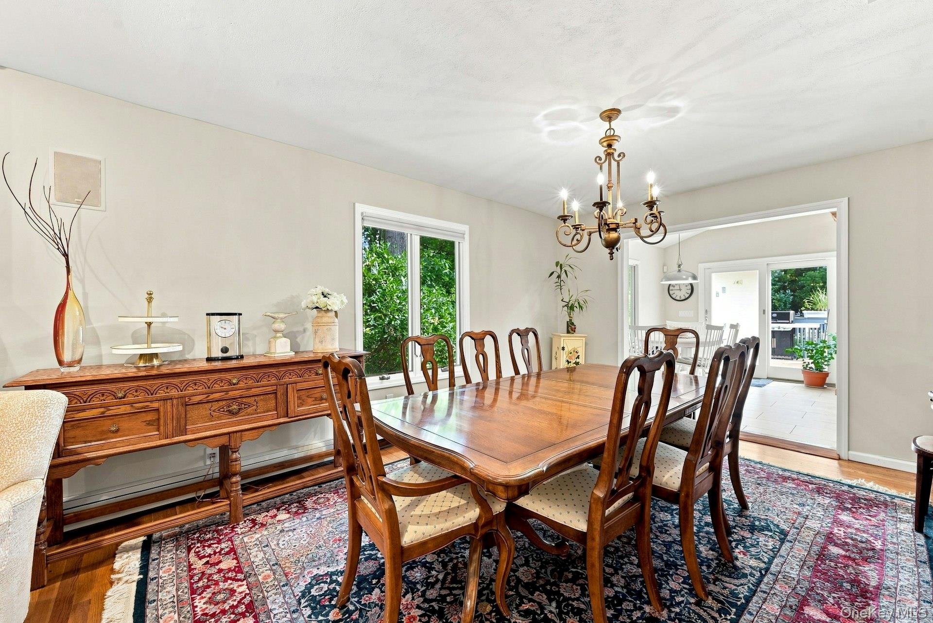 11 Soundview Drive – For Sale photo 8