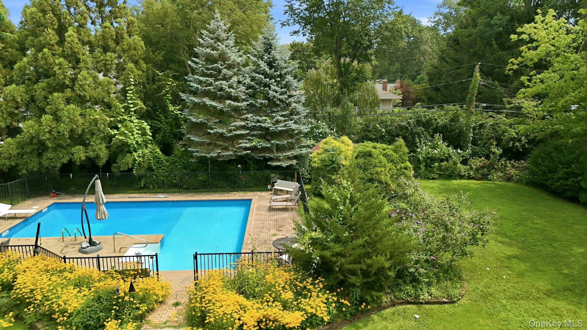 11 Soundview Drive – For Sale photo 35