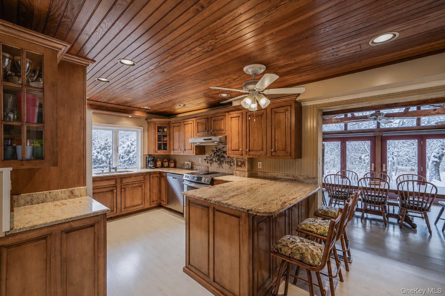 479 Asharoken Avenue – For Rent photo 15