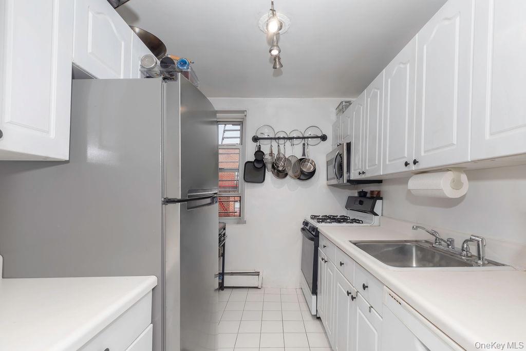 119 E Hartsdale Avenue, Unit 7F photo 7