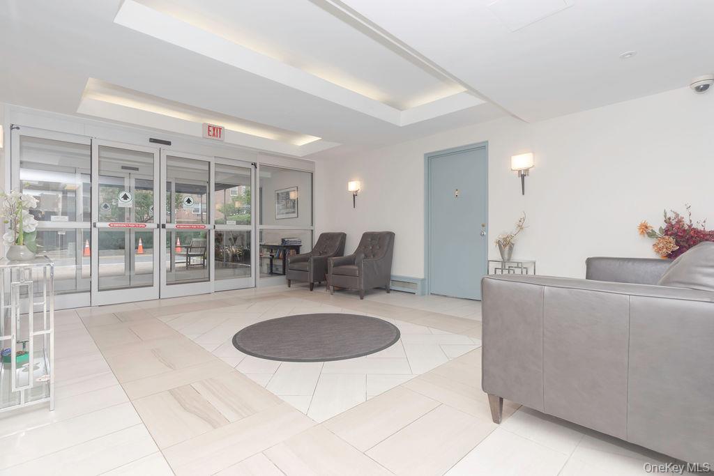 119 E Hartsdale Avenue, Unit 7F photo 2