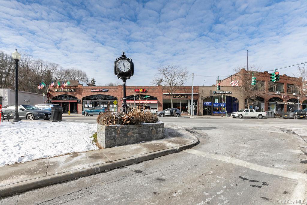 119 E Hartsdale Avenue, Unit 7F photo 21