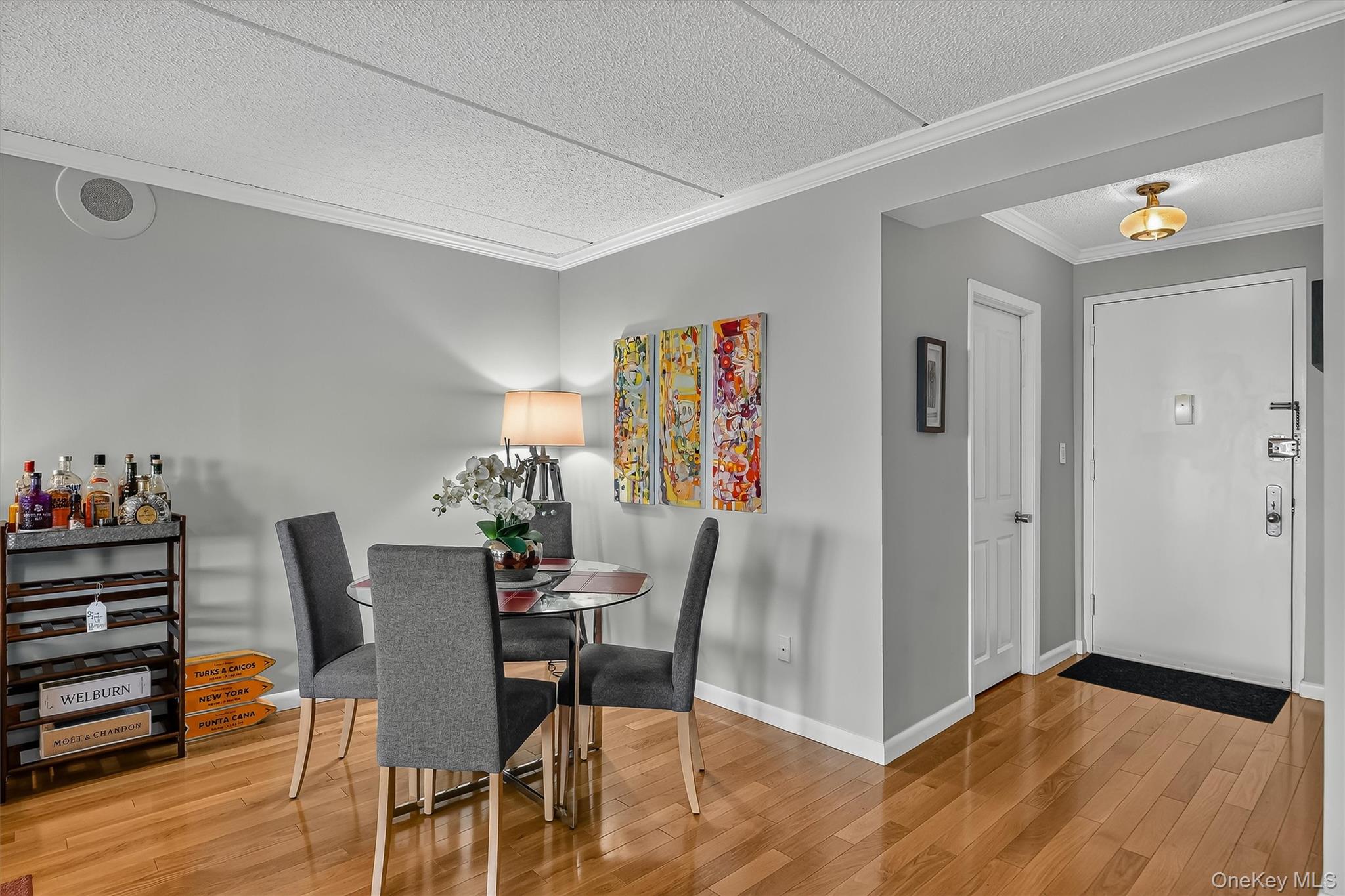 1376 Midland Avenue, Unit 801 photo 7