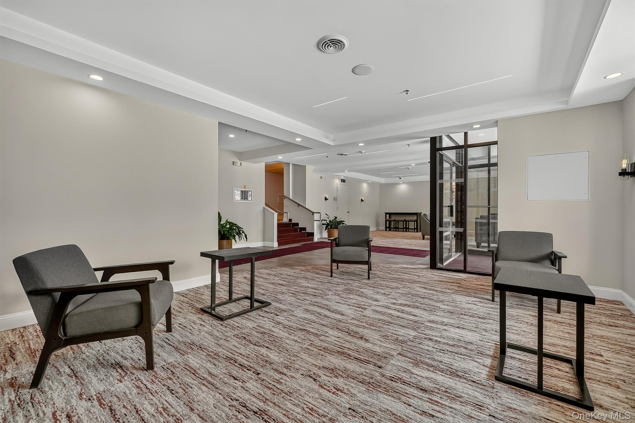 1376 Midland Avenue, Unit 801 photo 5